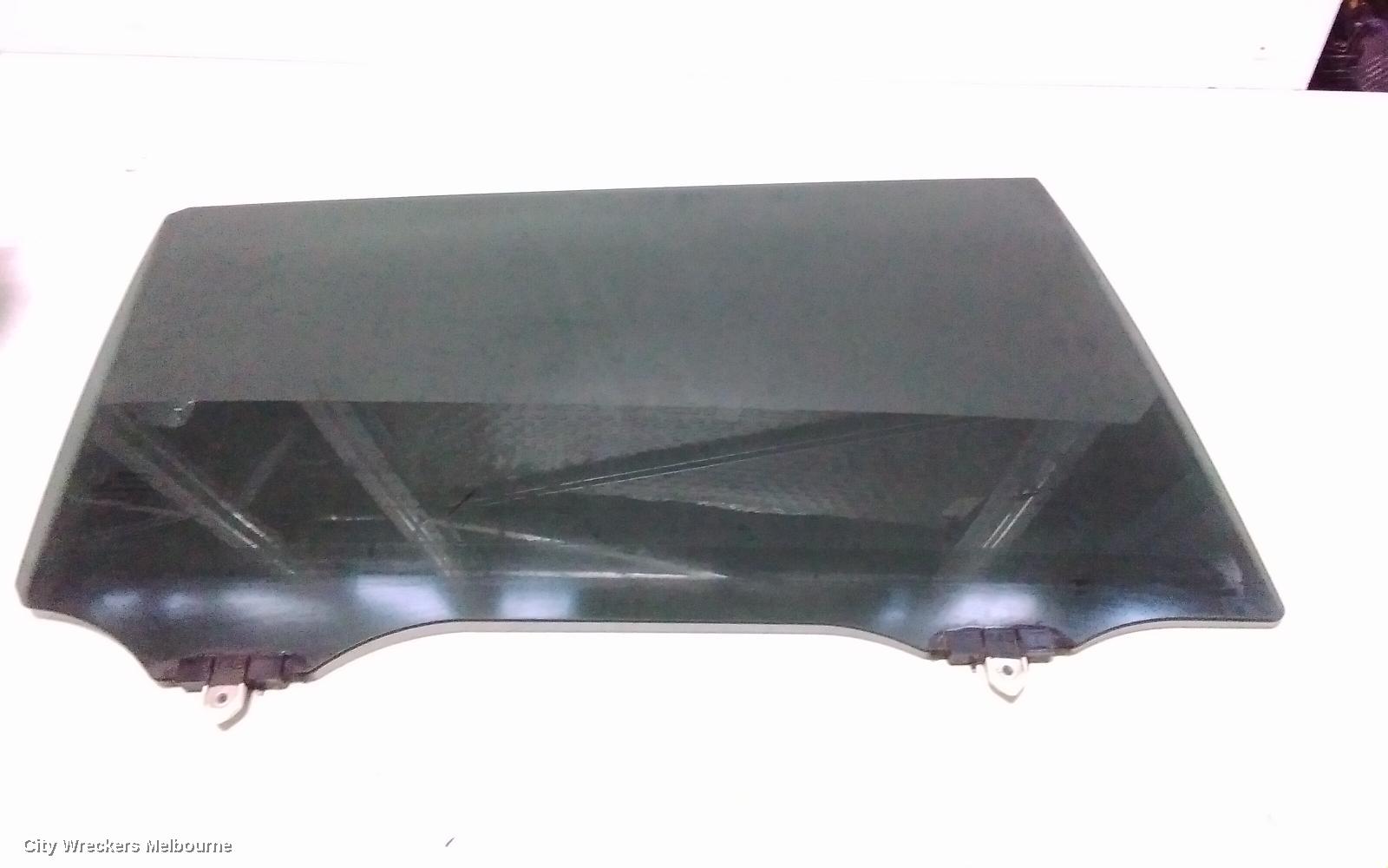 TOYOTA KLUGER RIGHT REAR DOOR WINDOW, GSU50/GSU55, 12/2013 - 02/2021