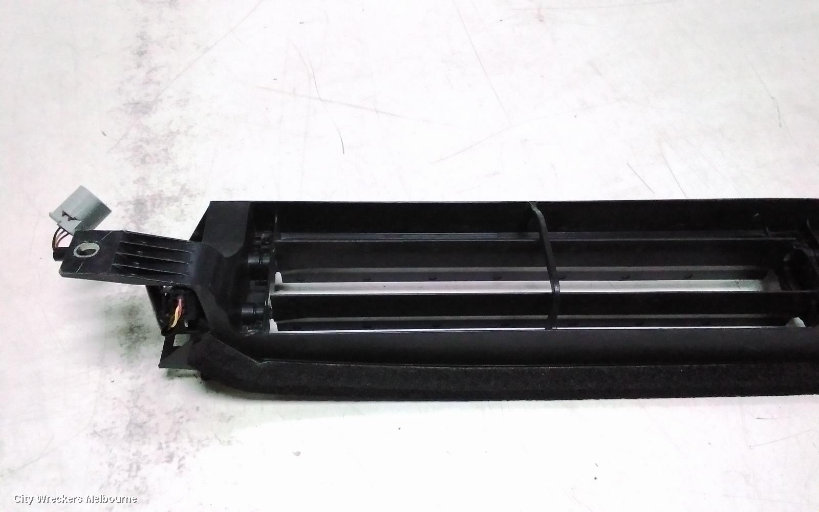 TOYOTA RAV4, XA50, 11/2018 - 12/2025, AIR SHUTTER : 143116