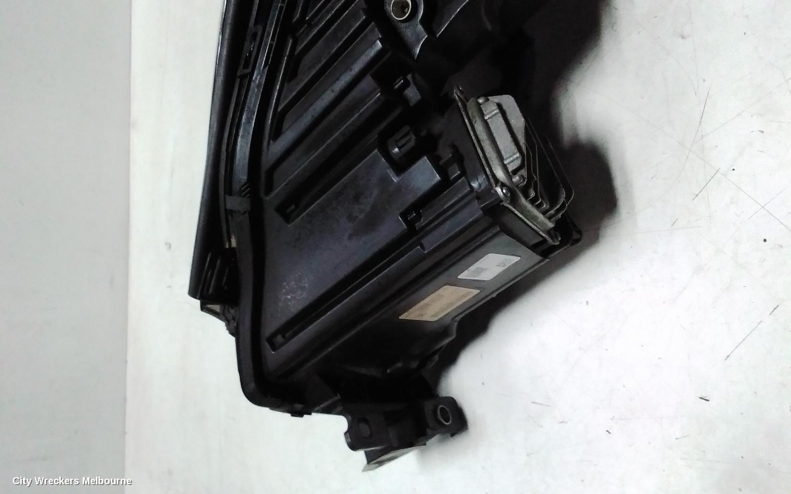 MAZDA CX5 LEFT TAILLIGHT, IN BUMPER REFLECTOR, KF, 02/2017 - 08/2021