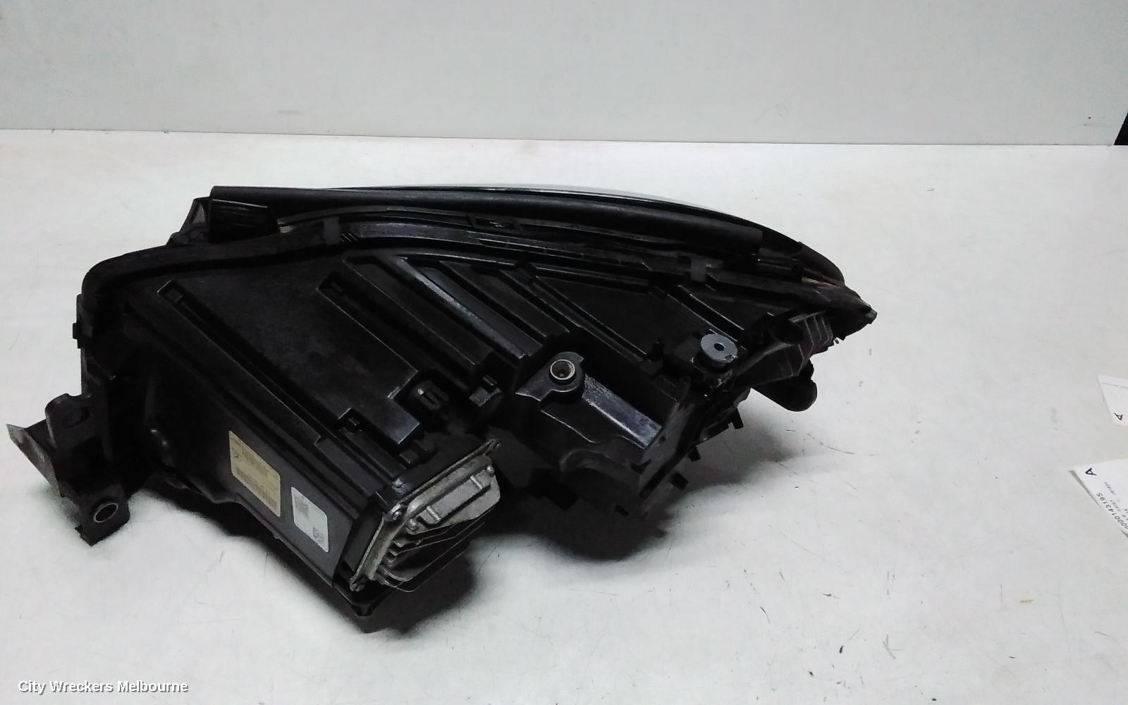 MAZDA CX5 LEFT TAILLIGHT, IN BUMPER REFLECTOR, KF, 02/2017 - 08/2021