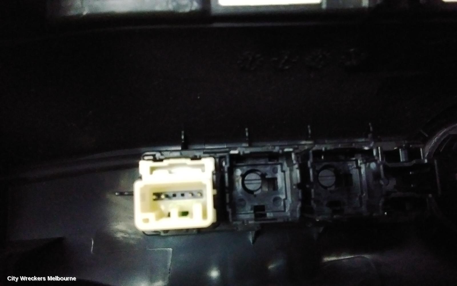 SUZUKI SWIFT, UZ, 12/2023 ONWARDS, START STOP SWITCH: 143133