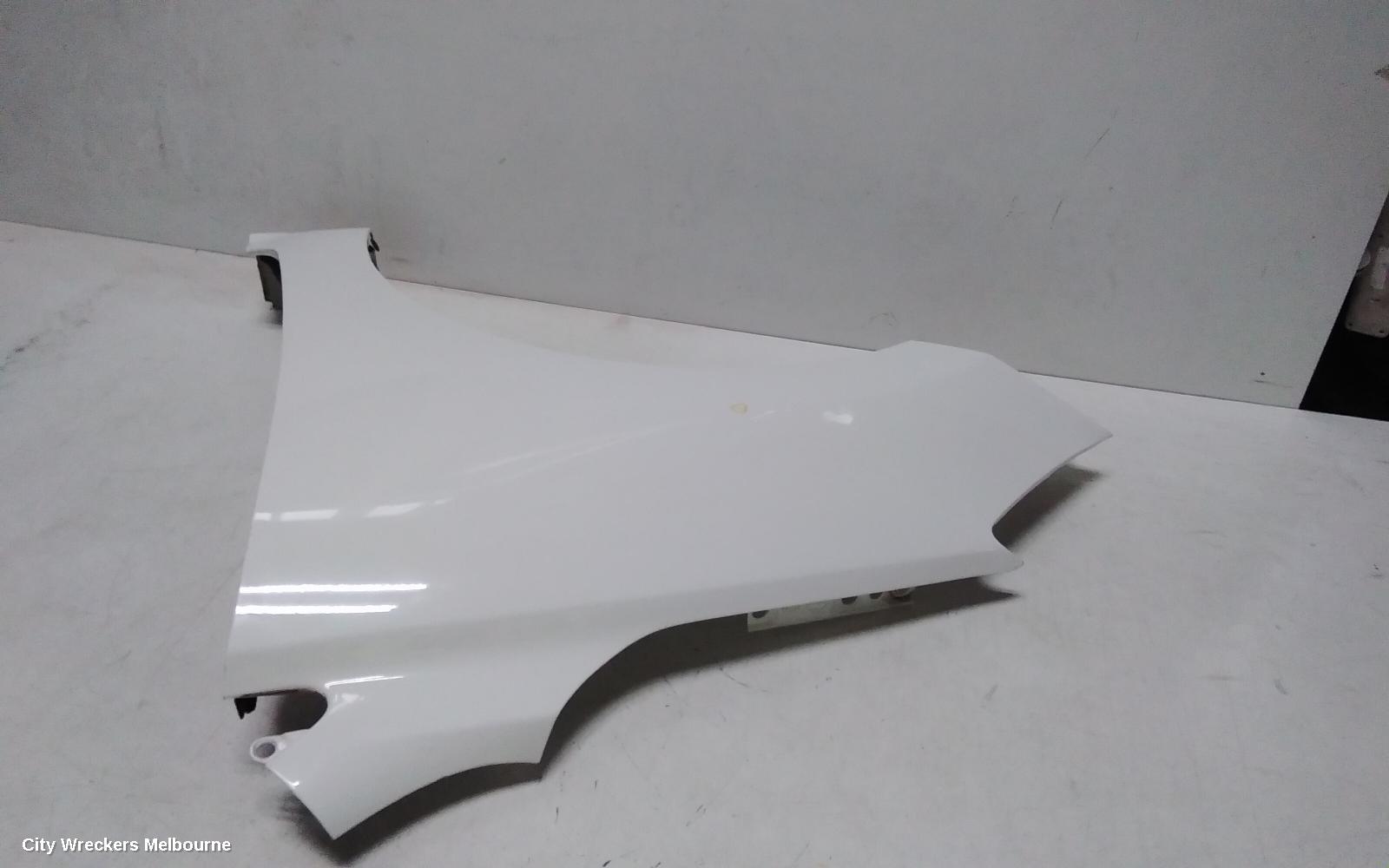 KIA RIO LEFT GUARD, YB, NON INDICATOR, NON SKIRT TYPE, 12/2016 - 06/2023