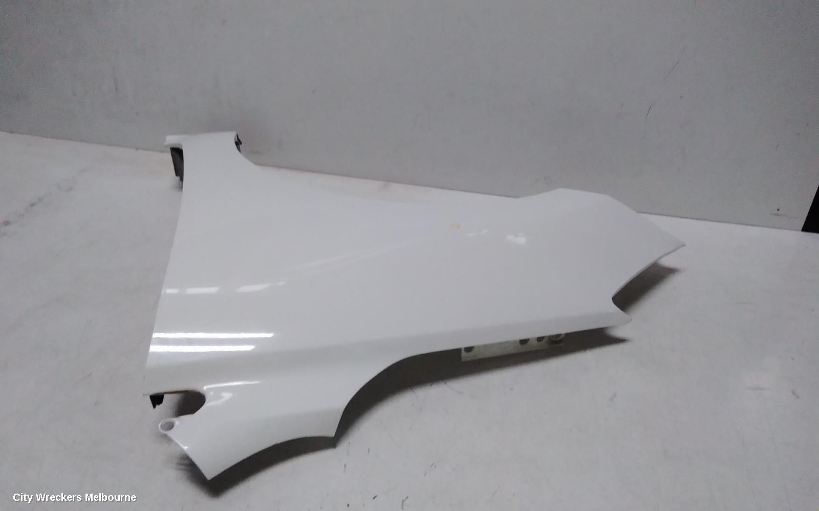 KIA RIO LEFT GUARD, YB, NON INDICATOR, NON SKIRT TYPE, 12/2016 - 06/2023