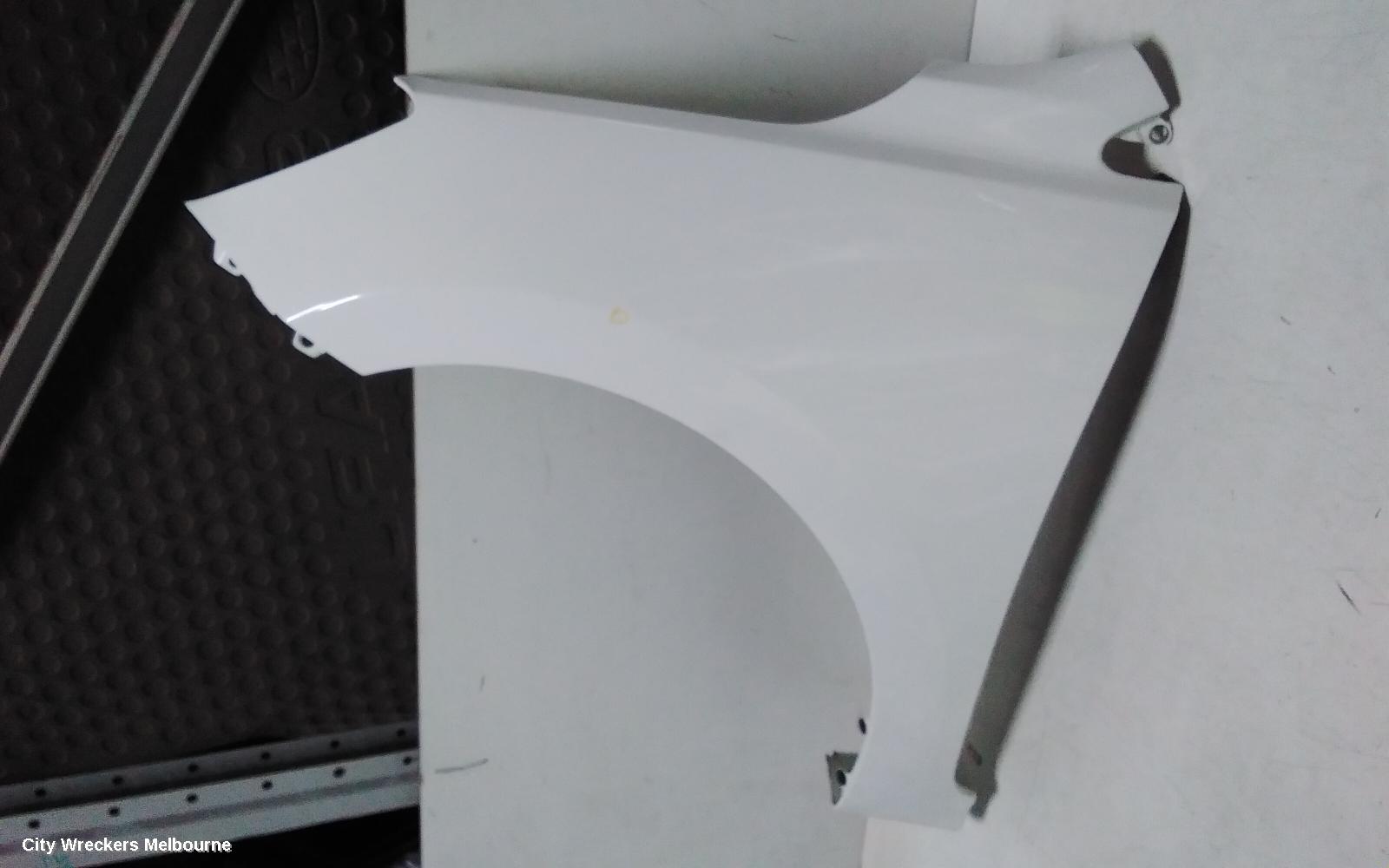 KIA RIO LEFT GUARD, YB, NON INDICATOR, NON SKIRT TYPE, 12/2016 - 06/2023