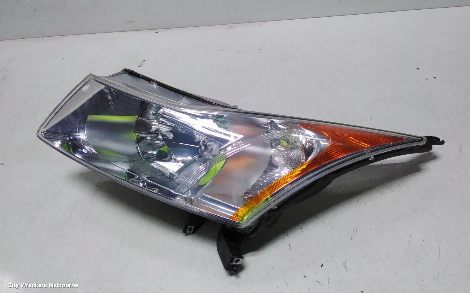 HOLDEN CRUZE LEFT HEADLAMP, JH, 03/2011 - 12/2014