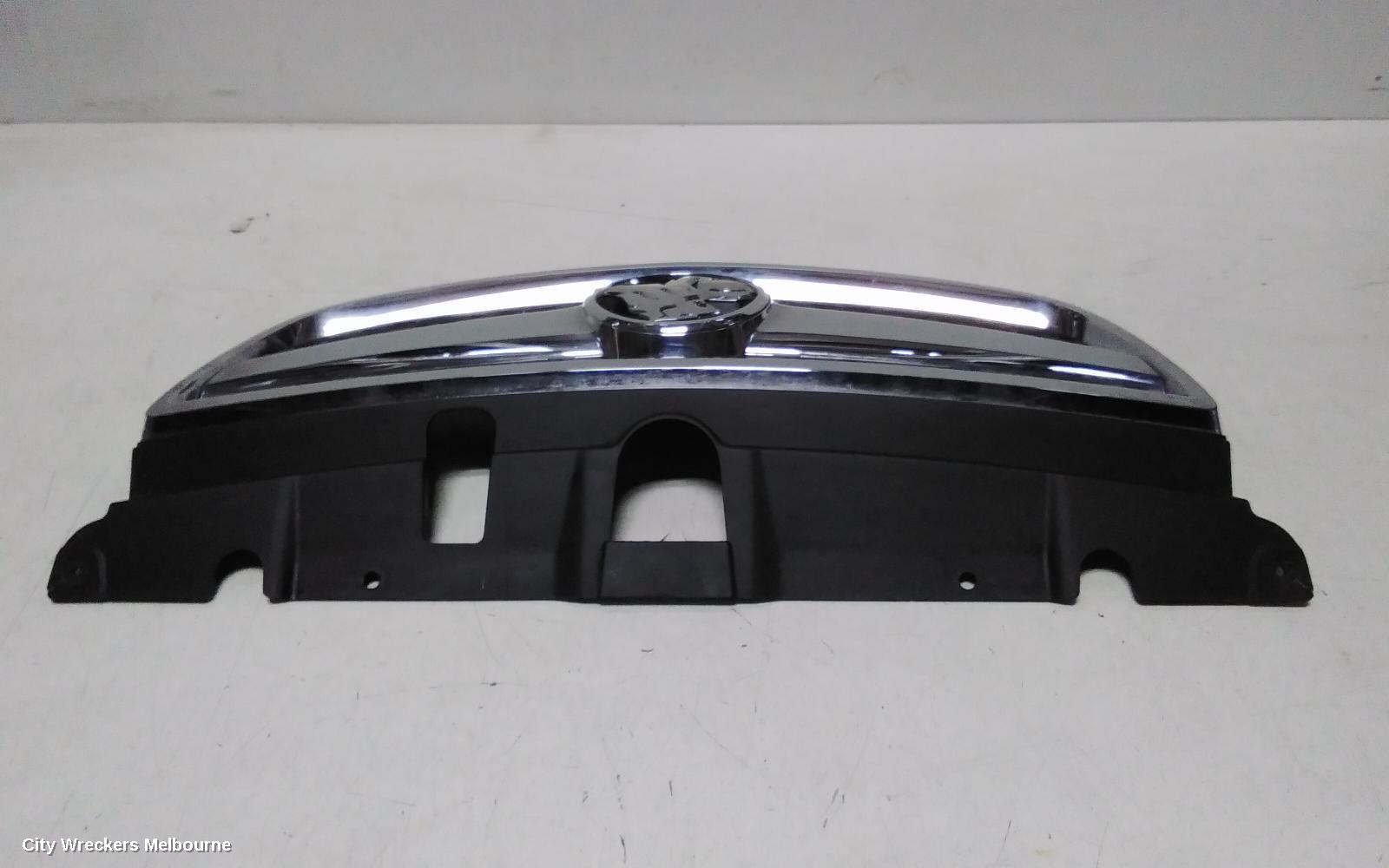 HOLDEN COMMODORE GRILLE, RADIATOR GRILLE, VE, UTE/SEDAN/WAGON, OMEGA, 09/2010 - 05/2013