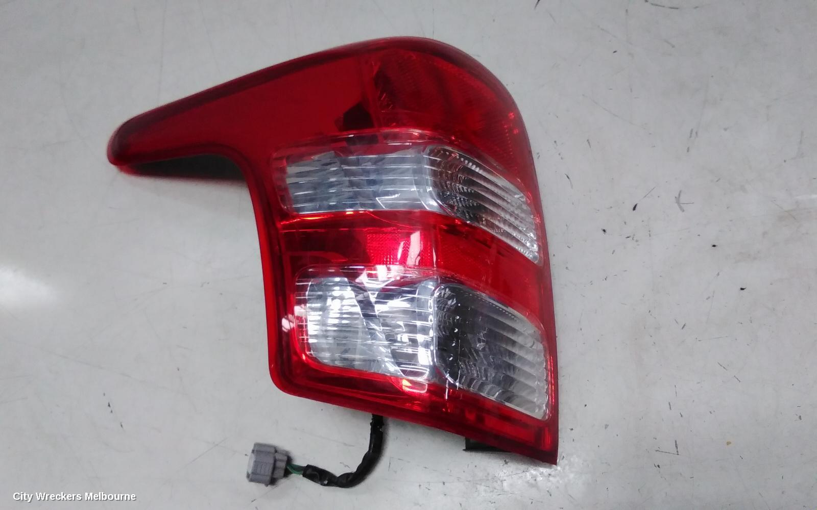 MITSUBISHI TRITON LEFT TAILLIGHT, UTE, IN BODY, MQ, 03/2015 - 10/2018