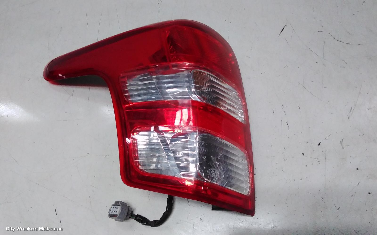 MITSUBISHI TRITON LEFT TAILLIGHT, UTE, IN BODY, MQ, 03/2015 - 10/2018
