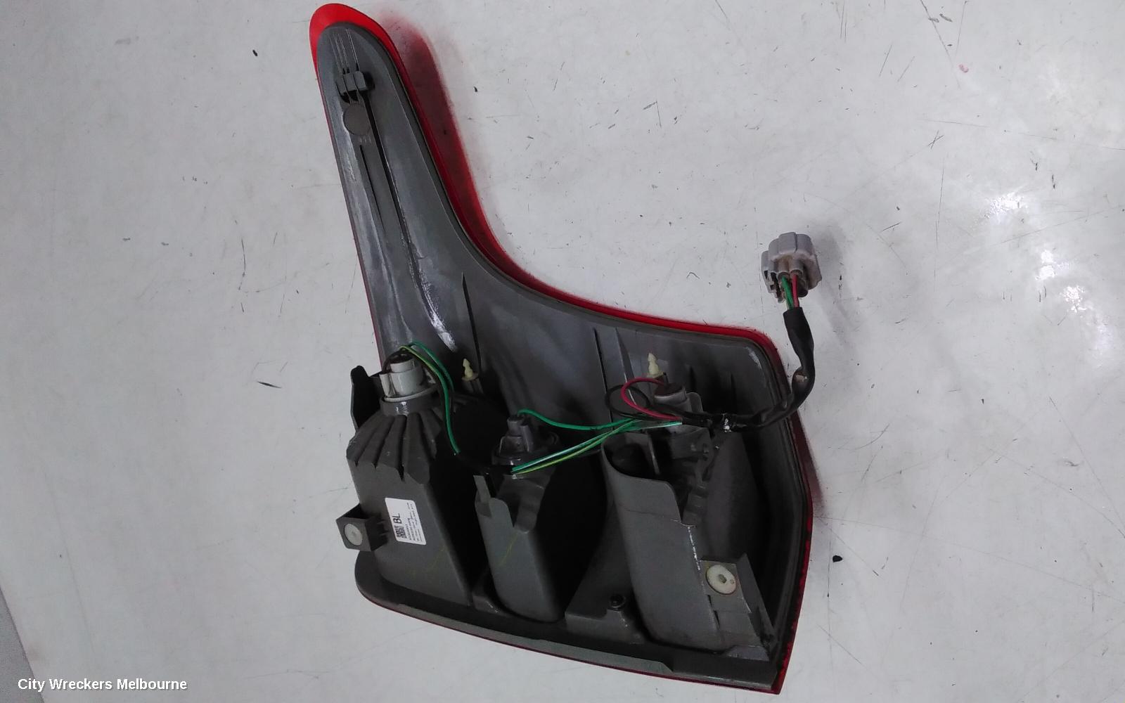 MITSUBISHI TRITON LEFT TAILLIGHT, UTE, IN BODY, MQ, 03/2015 - 10/2018