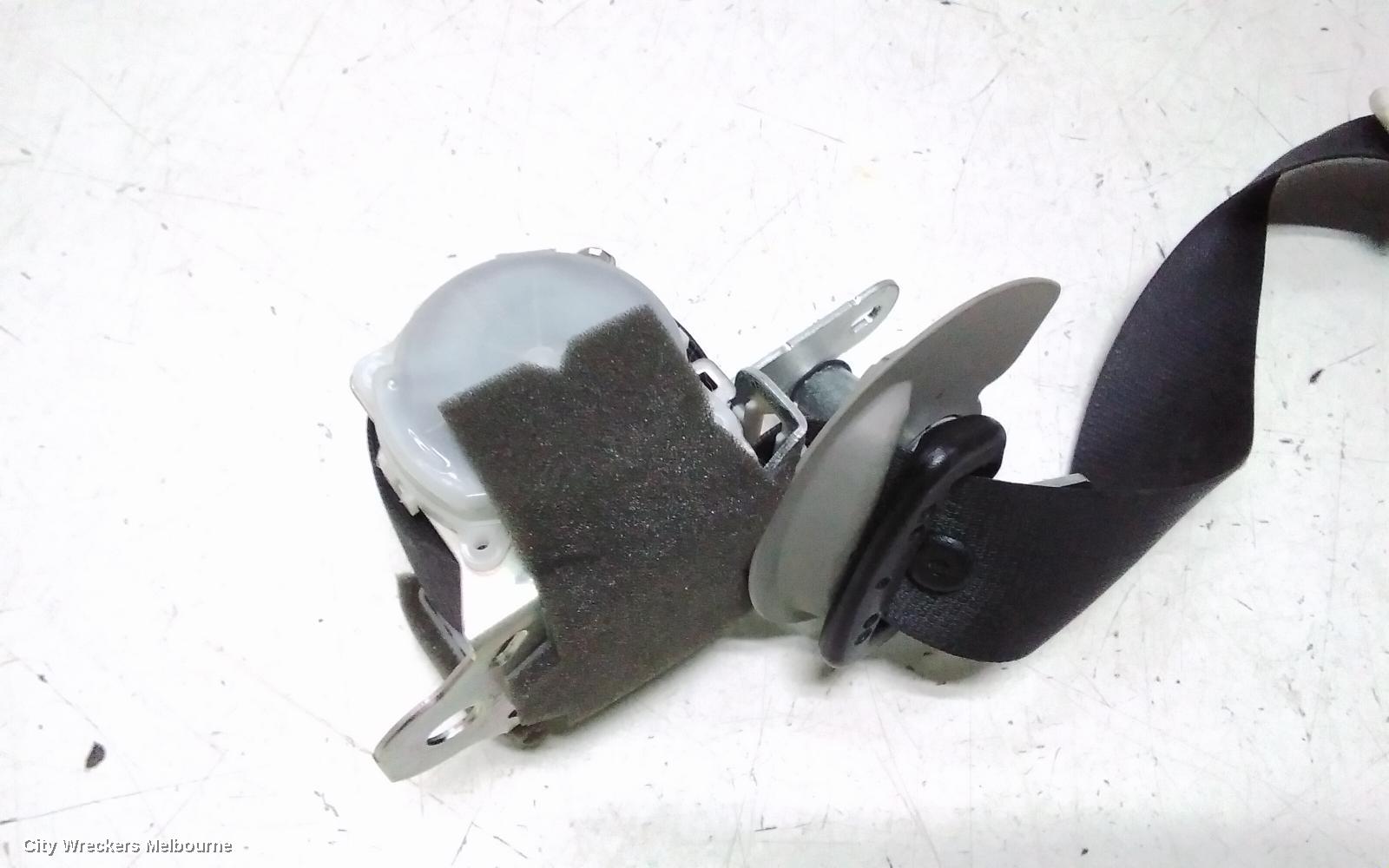 TOYOTA KLUGER SEATBELT/STALK, LH REAR 2ND ROW, SEAT BELT ONLY, GSU50-GSU55, 12/2013 - 02/2021