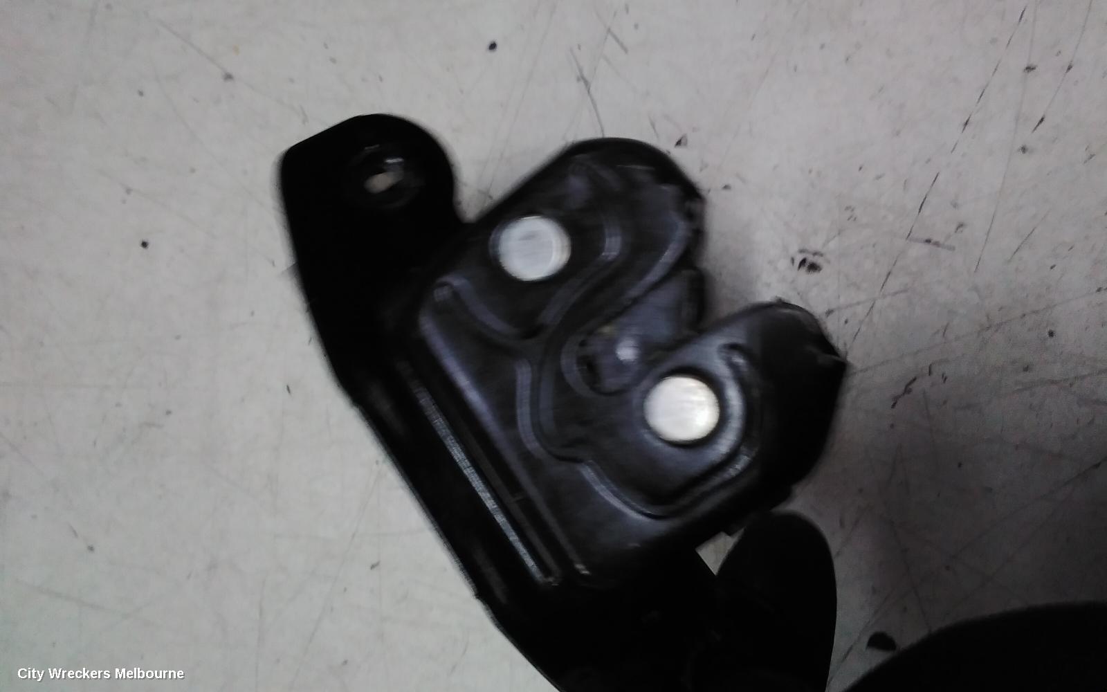 SUZUKI S-CROSS DOOR/BOOT/GATE LOCK, JY, TAILGATE, 09/2013 - 05/2022