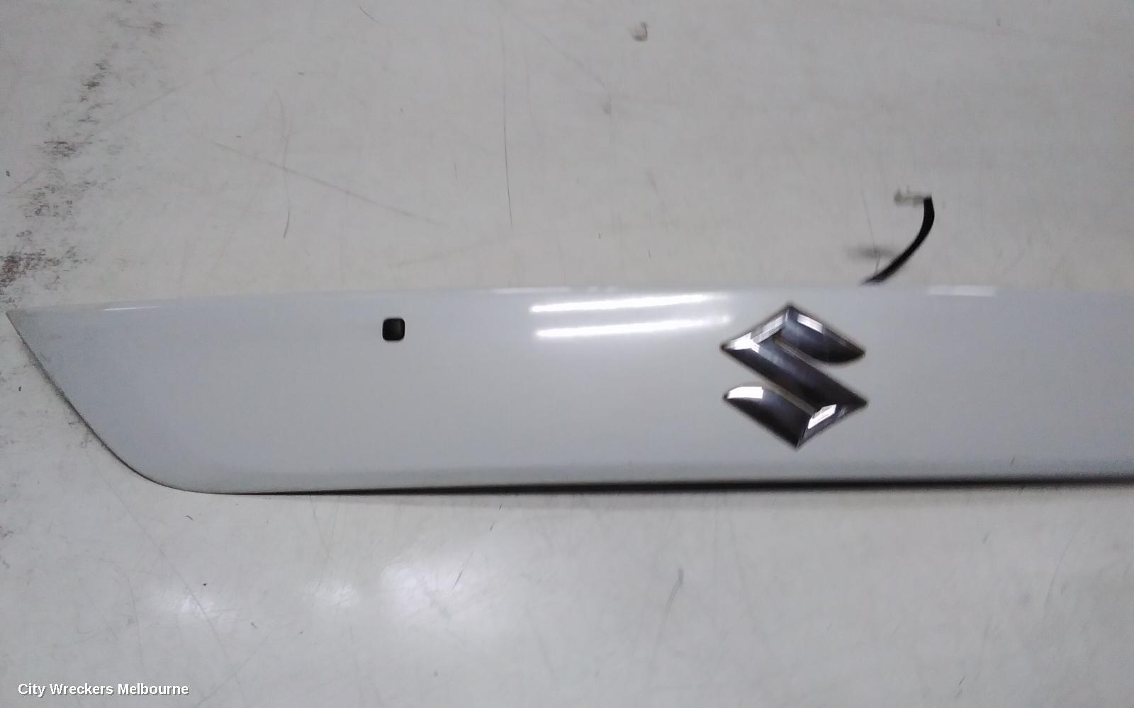 SUZUKI S-CROSS REAR GARNISH, JY, TAILGATE GARNISH (CENTRE), W/ CAMERA TYPE, 09/2013 - 05/2022