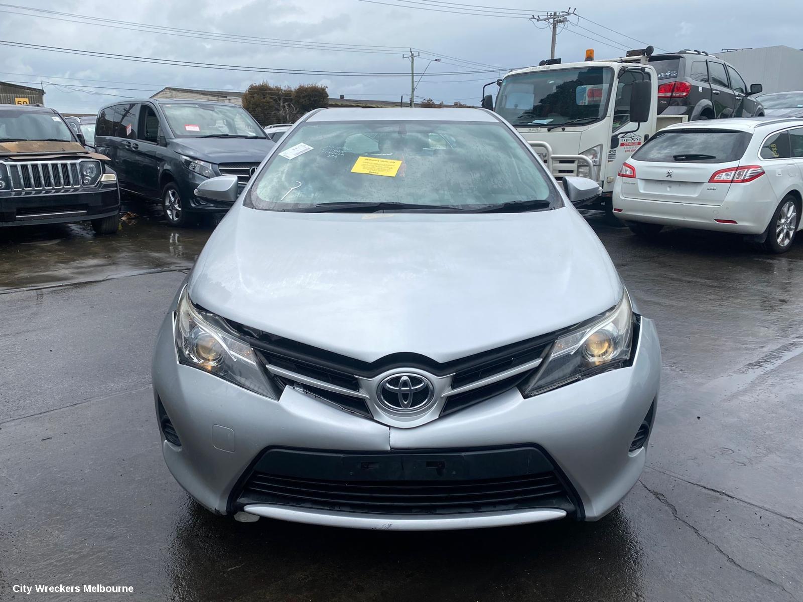 TOYOTA COROLLA LEFT TAILLIGHT, ZRE182R, HATCH, 10/2012 - 03/2015