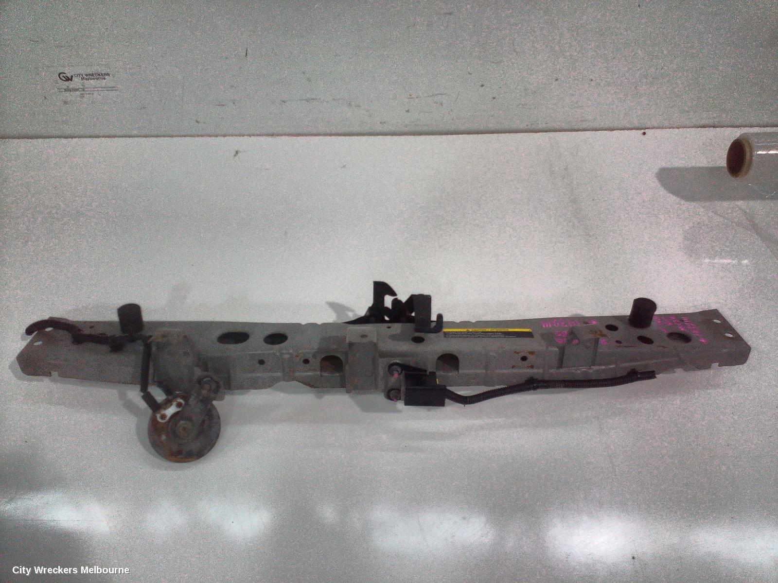 NISSAN MICRA BONNET LOCK/SUPPORT, K13, 11/2010 - 12/2016