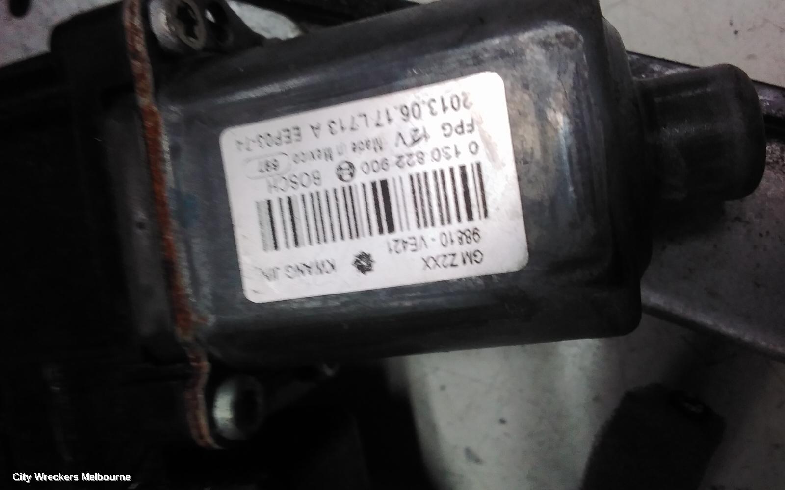 HOLDEN COMMODORE LEFT FRONT WINDOW REG/MOTOR, VF, SV6/SS/SS-V/CALAIS/CALAIS-V, 05/2013 - 12/2017