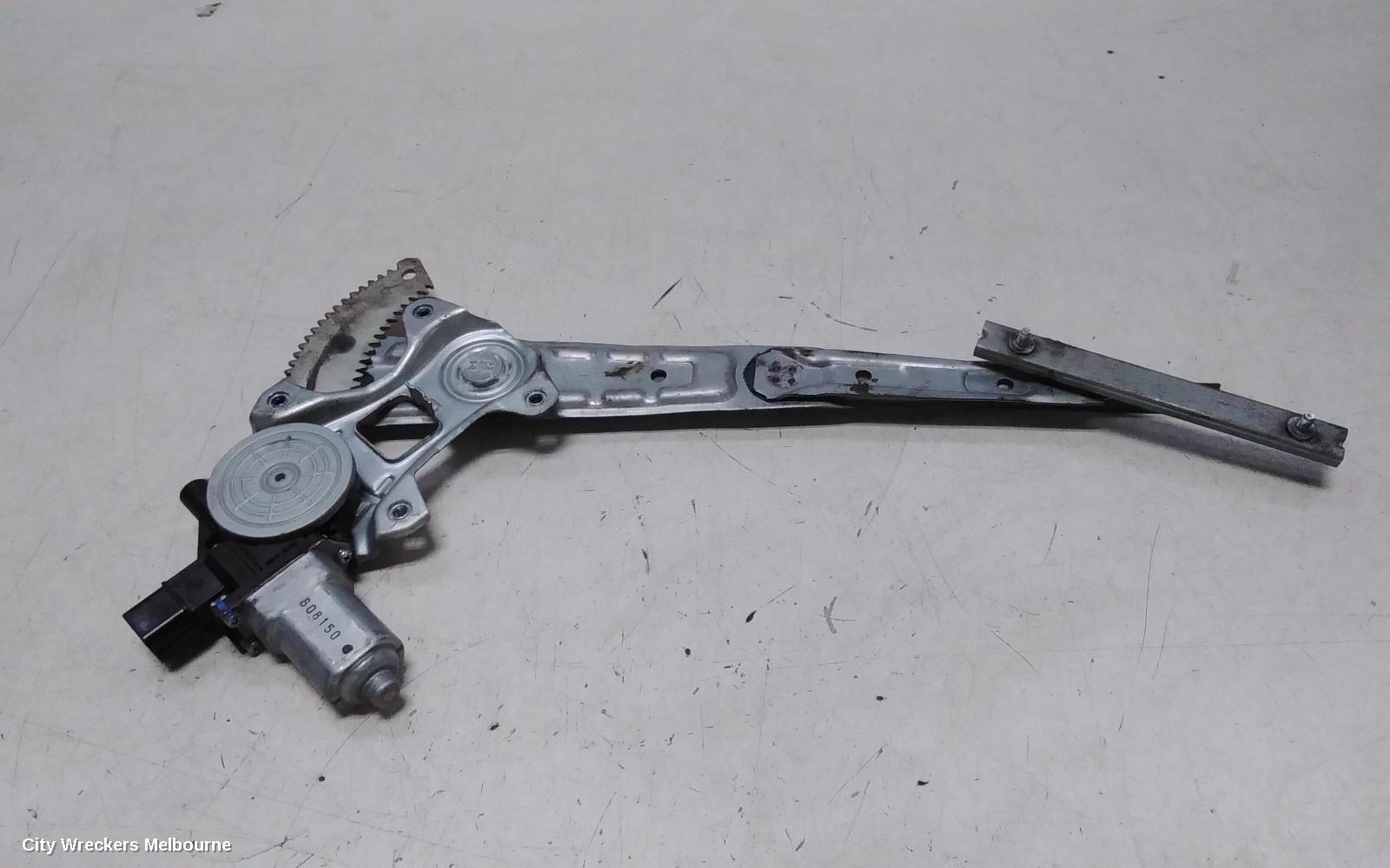 ISUZU DMAX LEFT FRONT WINDOW REG/MOTOR, RC, POWER, 05/2012 - 06/2020