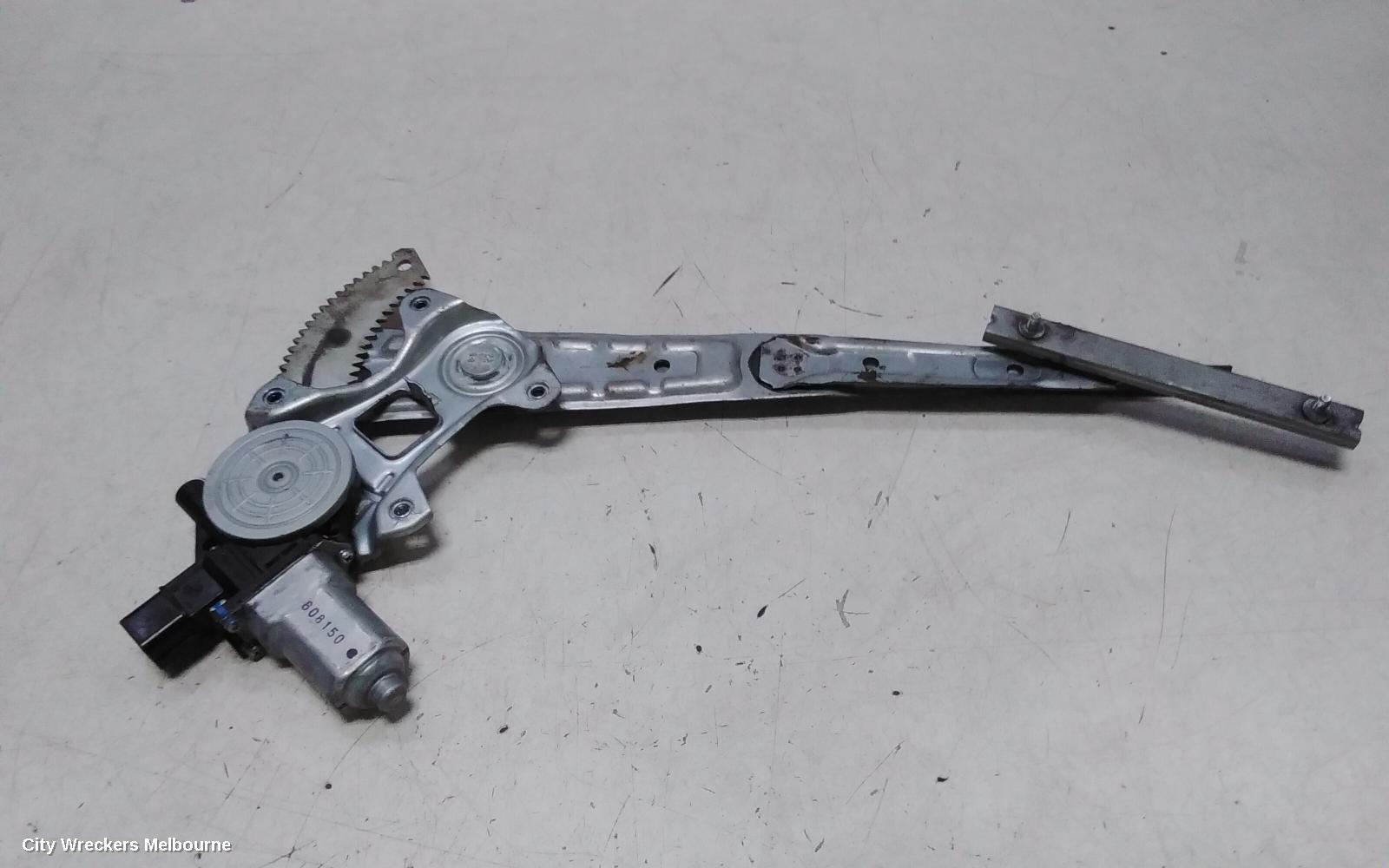 ISUZU DMAX LEFT FRONT WINDOW REG/MOTOR, RC, POWER, 05/2012 - 06/2020