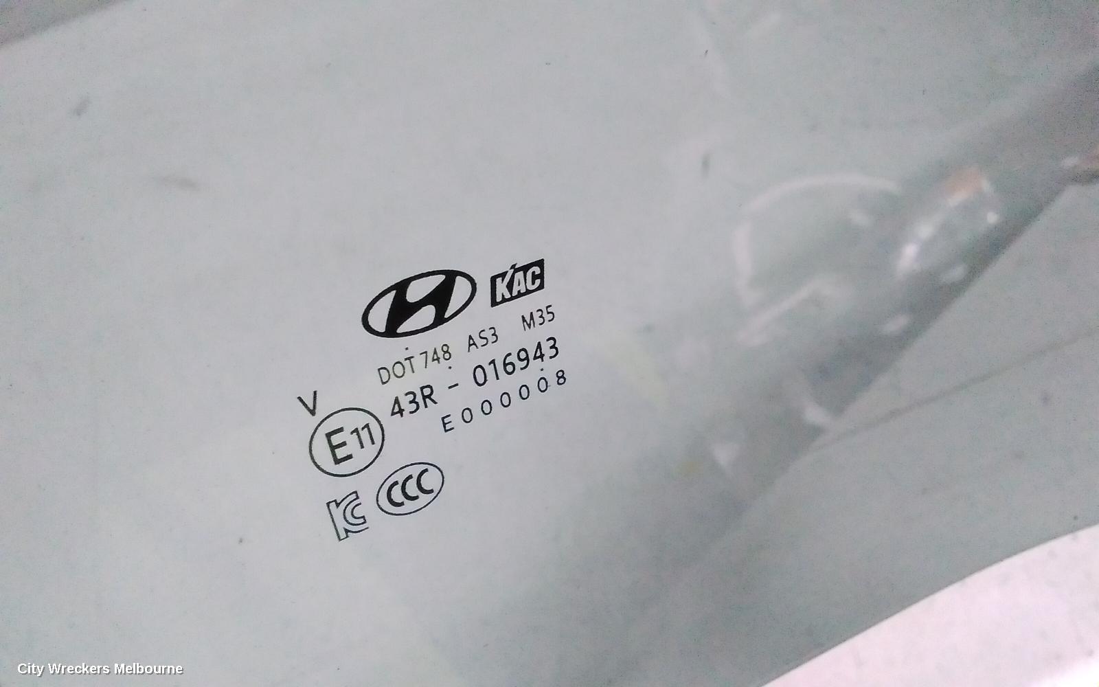 HYUNDAI TUCSON RIGHT REAR DOOR WINDOW, NX4, GREEN TINT TYPE, 02/2021 ONWARDS