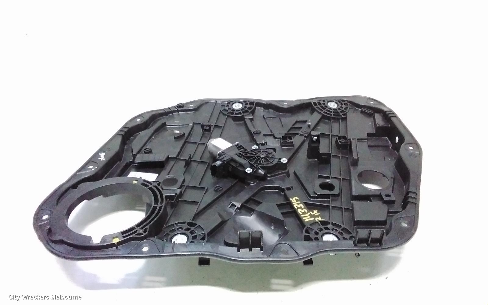 HYUNDAI TUCSON RIGHT FRONT WINDOW REG/MOTOR, NX4, DOOR REG ASSY (REG AND MOTOR), 02/2021 ONWARDS