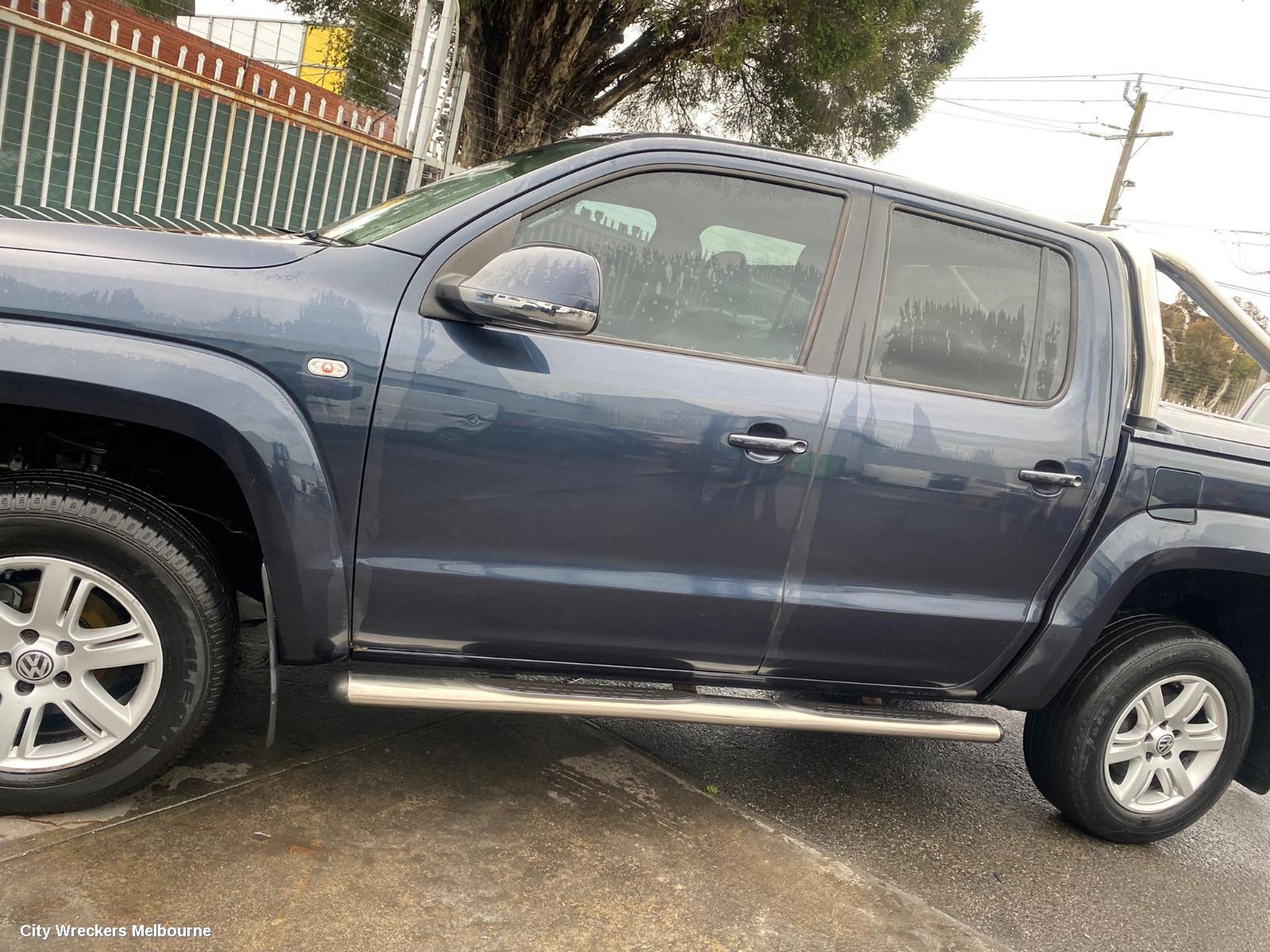 VOLKSWAGEN AMAROK DOOR HANDLE, OUTER, RH FRONT, COLOUR CODED, 2H, 12/2010 ONWARDS