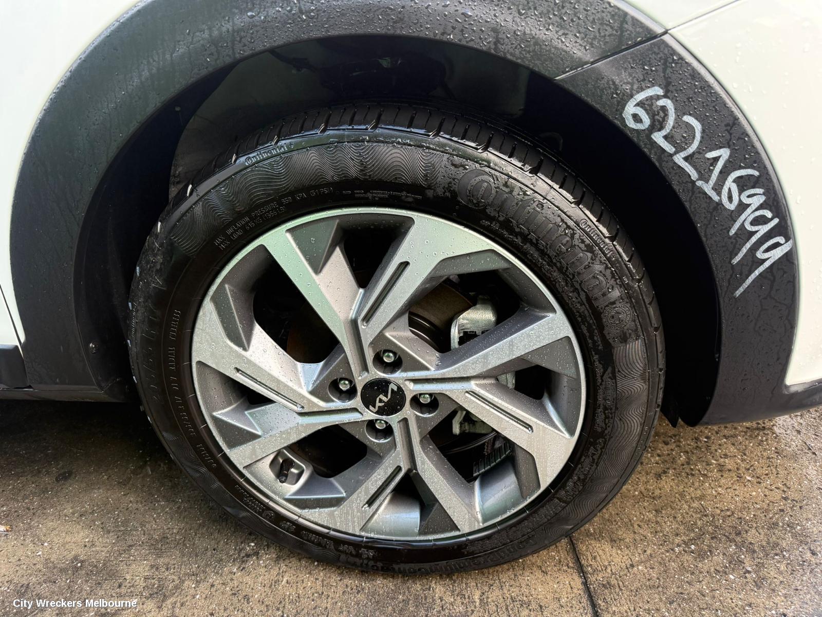 KIA STONIC WHEEL MAG, FACTORY, 17X6IN, 4 Y SPOKE, YB, 08/2020 ONWARDS