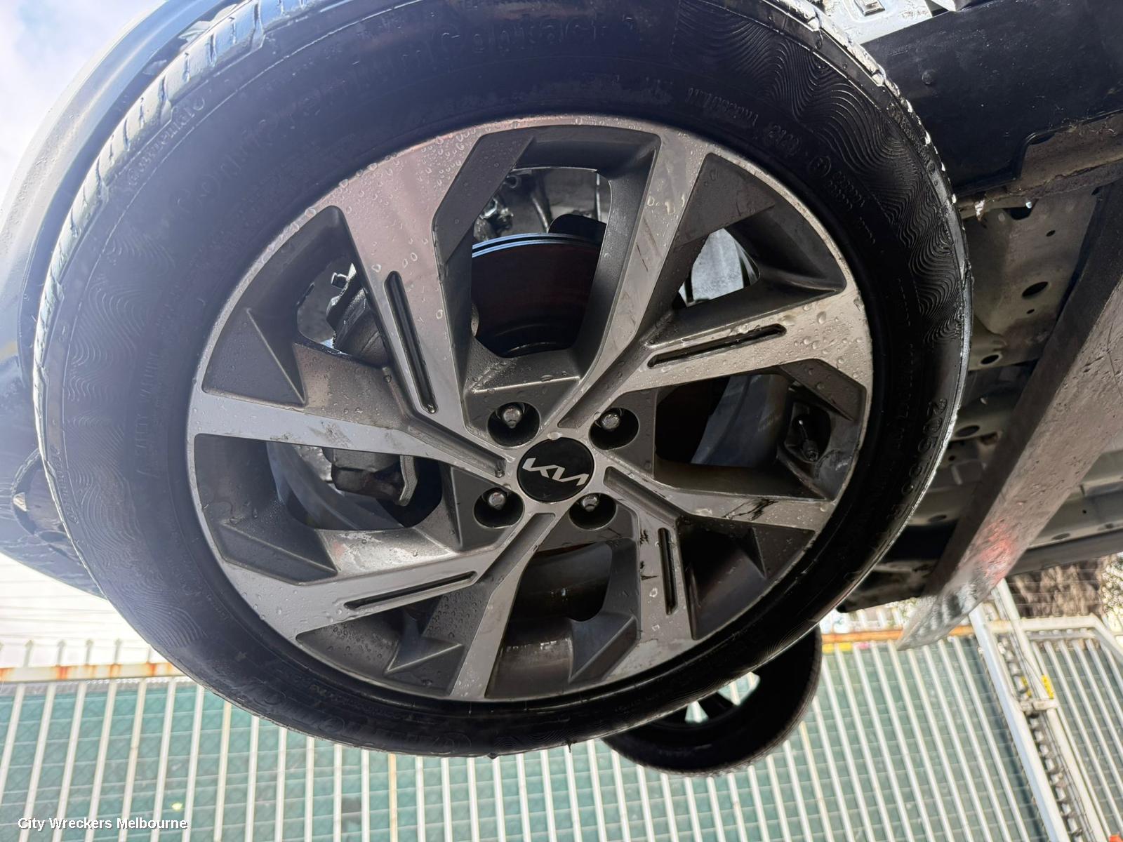 KIA STONIC WHEEL MAG, FACTORY, 17X6IN, 4 Y SPOKE, YB, 08/2020 ONWARDS