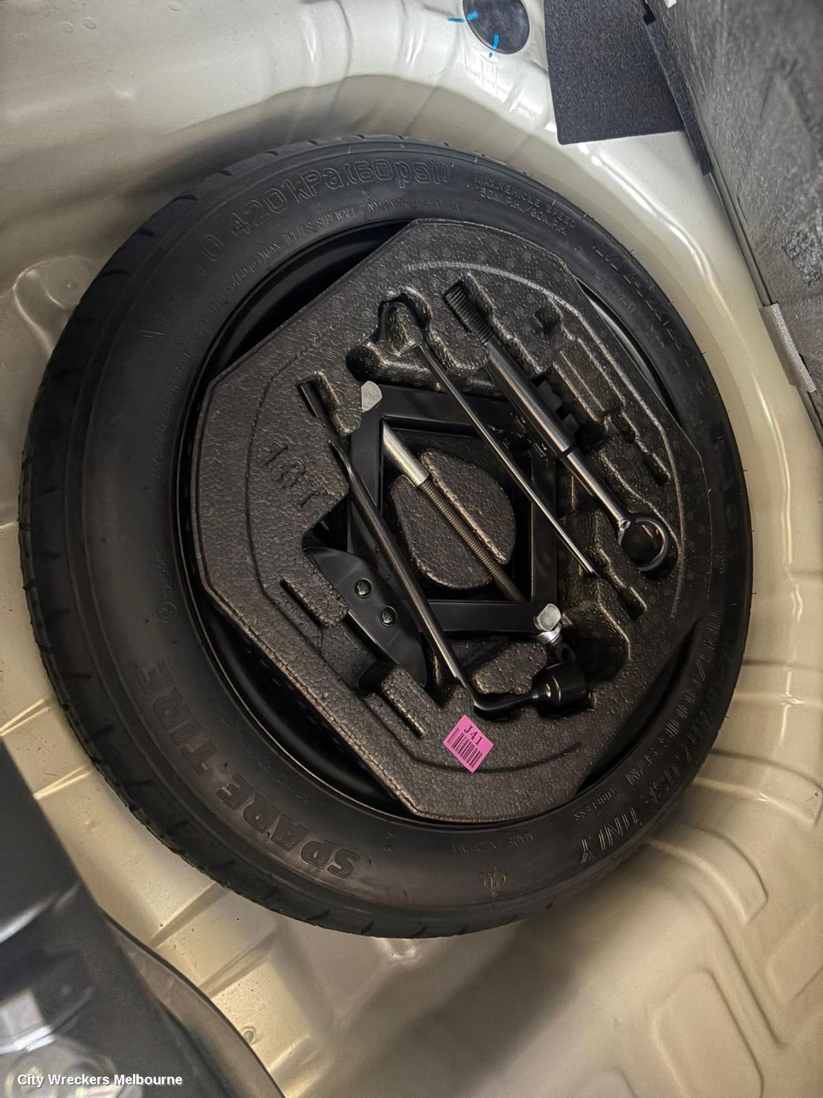 KIA STONIC WHEEL STANDARD/STEEL, SPACE SAVER SPARE, YB, 08/2020 ONWARDS