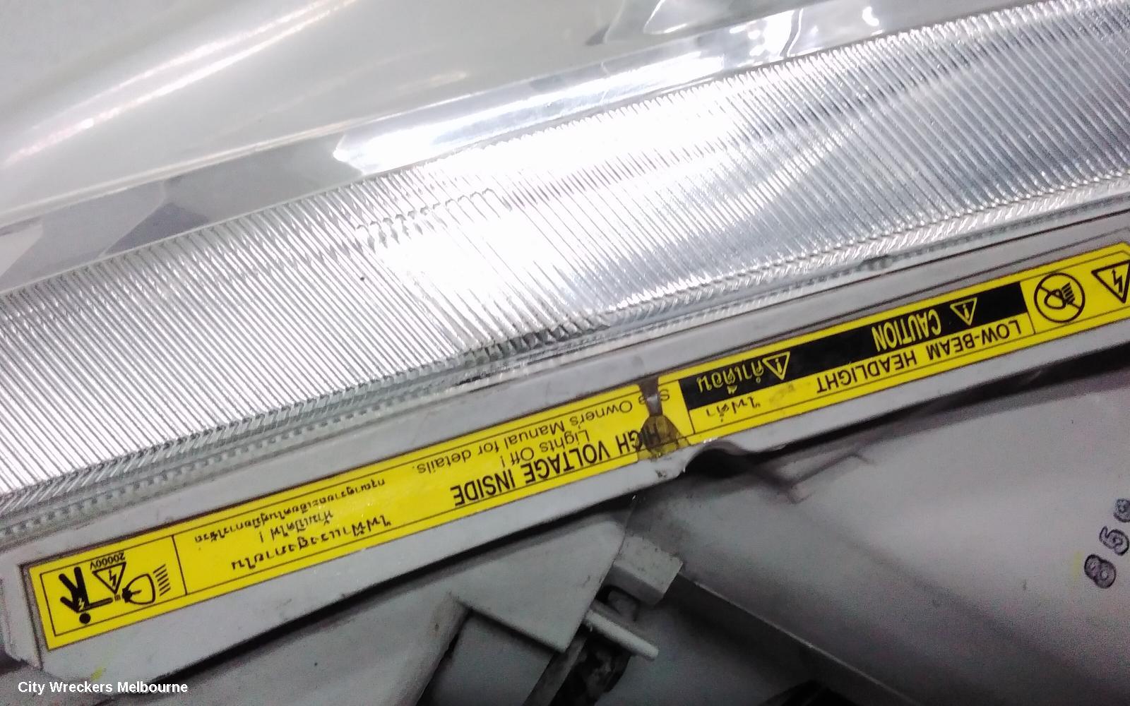 TOYOTA AURION RIGHT HEADLAMP, GSV40R, PRESARA, 10/2006 - 08/2009
