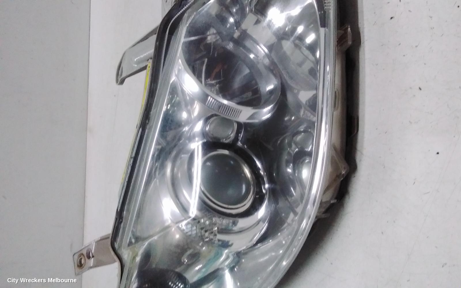 TOYOTA AURION RIGHT HEADLAMP, GSV40R, PRESARA, 10/2006 - 08/2009