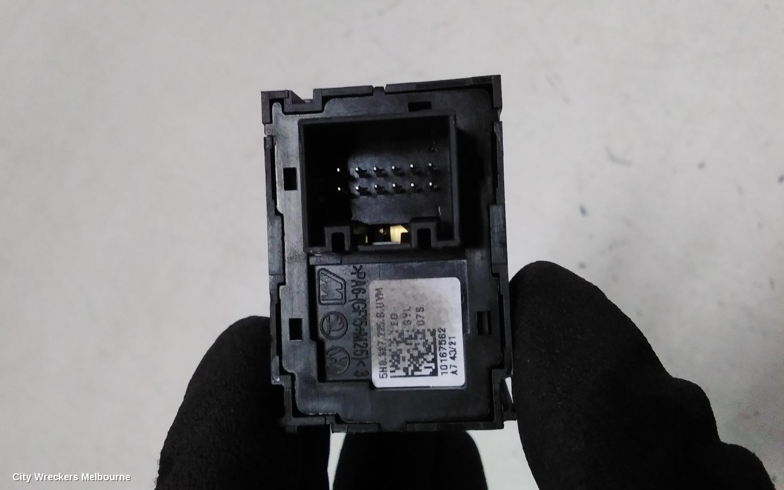 VOLKSWAGEN GOLF COMBINATION SWITCH, ELECT PARK SWITCH, GEN 8, 09/2020 ONWARDS