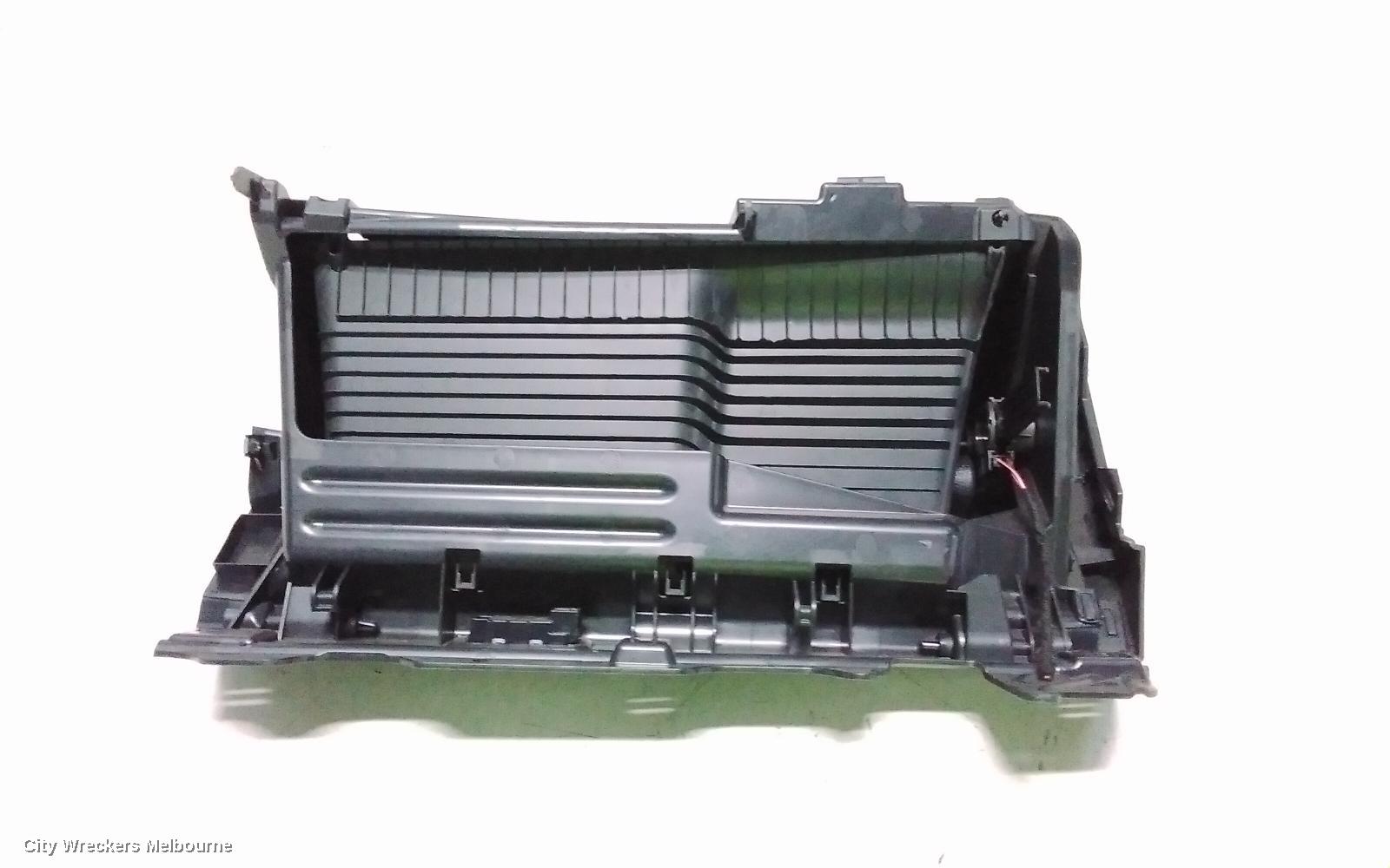 VOLKSWAGEN GOLF GLOVE BOX, GEN 8, 09/2020 ONWARDS