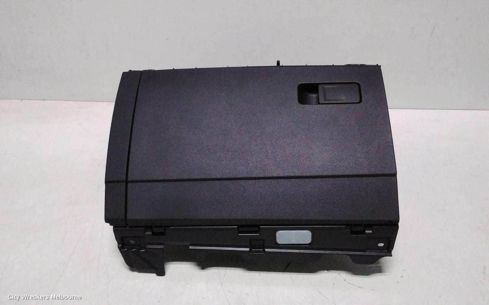 VOLKSWAGEN GOLF GLOVE BOX, GEN 8, 09/2020 ONWARDS
