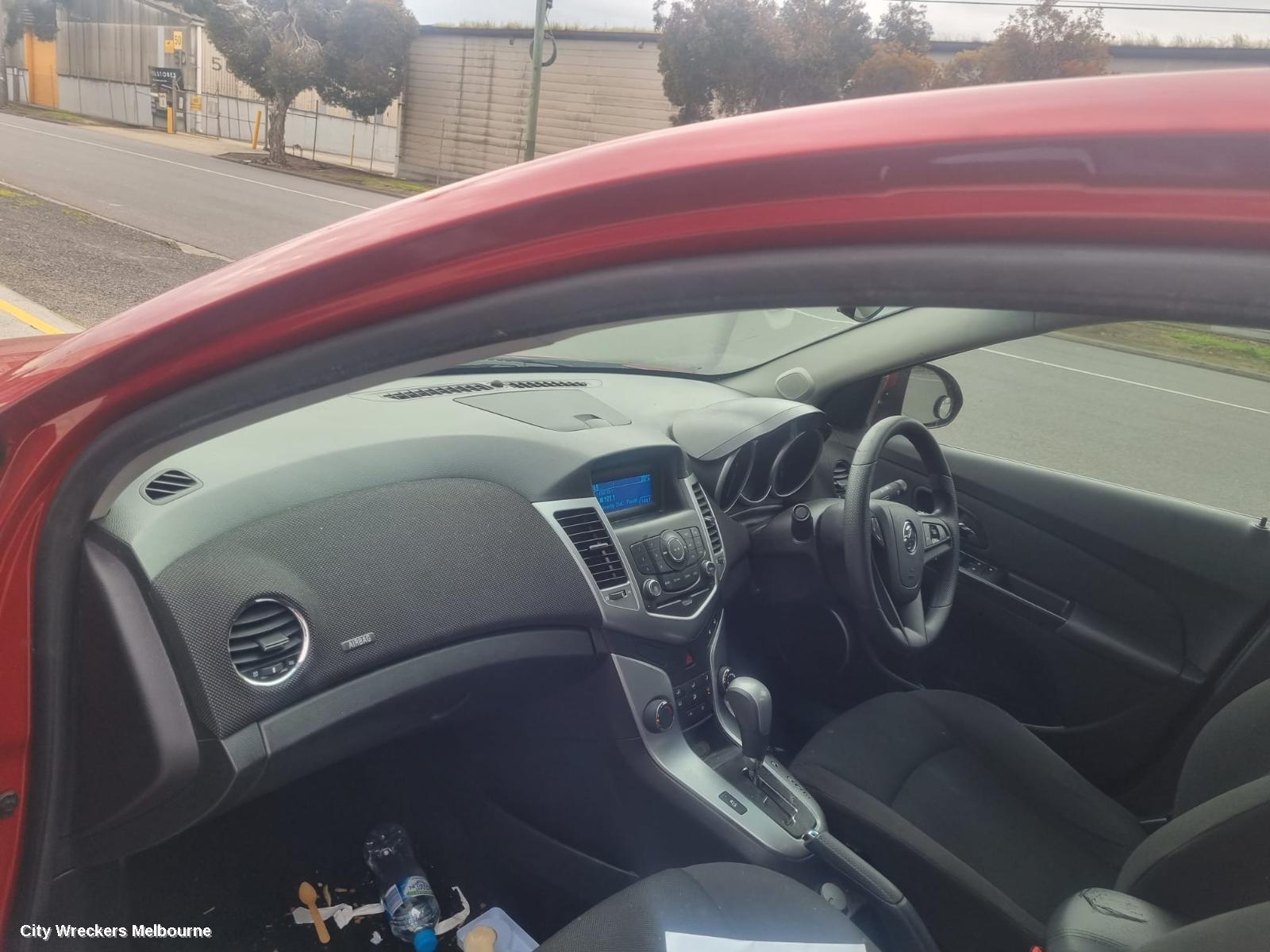 HOLDEN CRUZE DOOR/BOOT/GATE LOCK, LEFT FRONT DOOR LOCK, JG-JH, 03/2009 - 01/2017