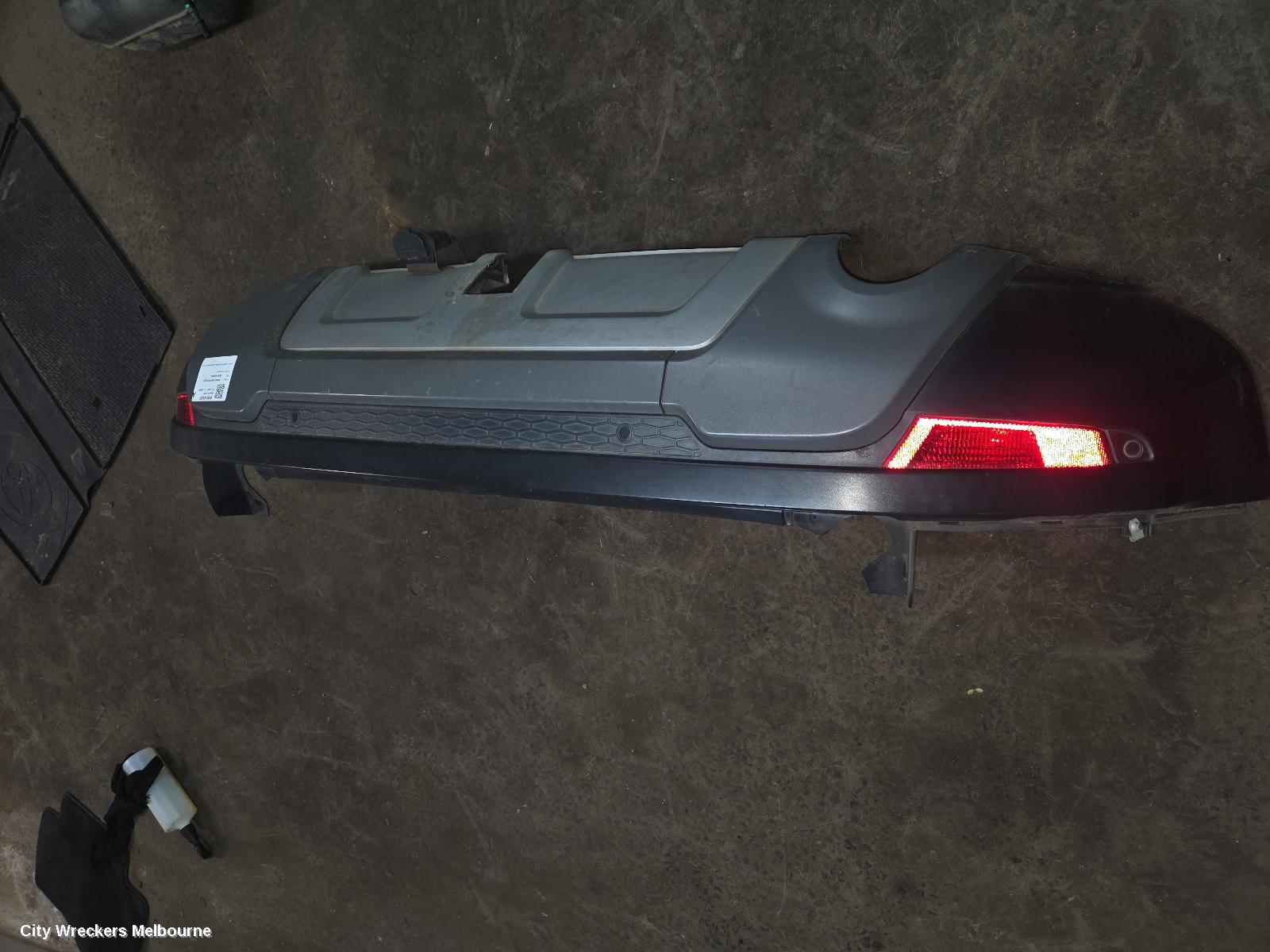 LAND ROVER RANGEROVER EVOQUE REAR BUMPER, BUMPER BAR (CENTRE), L538, BECKHAM, 11/2011 - 01/2019