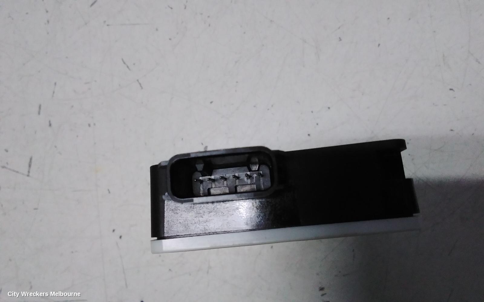 MERCEDES GLA CLASS REVERSE CAMERA, BLIND SPOT MONITOR SENSOR (RH REAR BEHIND BUMPER), X156, 04/2014 - 01/2020
