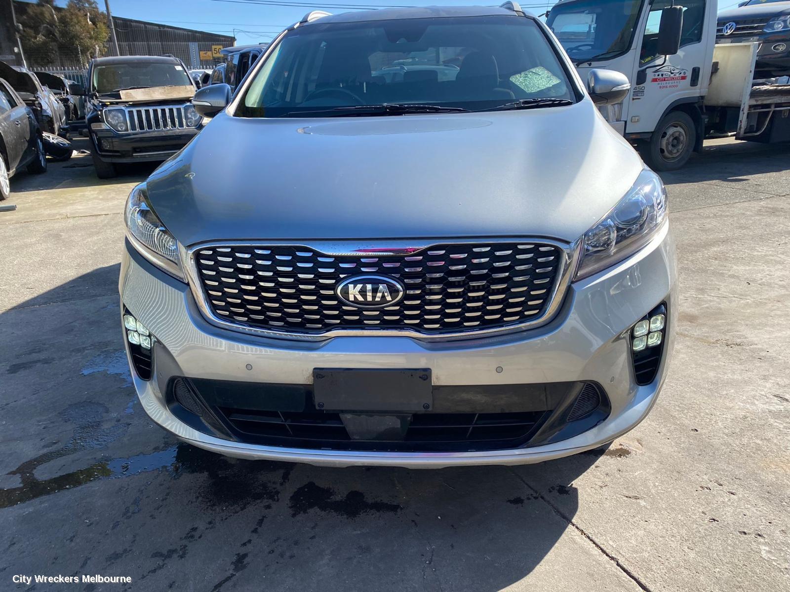 KIA SORENTO LEFT REAR HUB ASSEMBLY, AWD, UM, 03/2015 - 01/2020