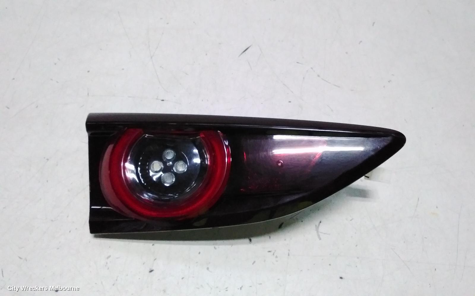 MAZDA 3 REAR GARNISH, BP, TAILGATE LAMP (LH SIDE), HATCH, PURE/EVOLVE/TOURING/GT/ ASTINA/TAKAMI/LIMITED/GSX/SP20/GTX, 10/2021 ONWARDS