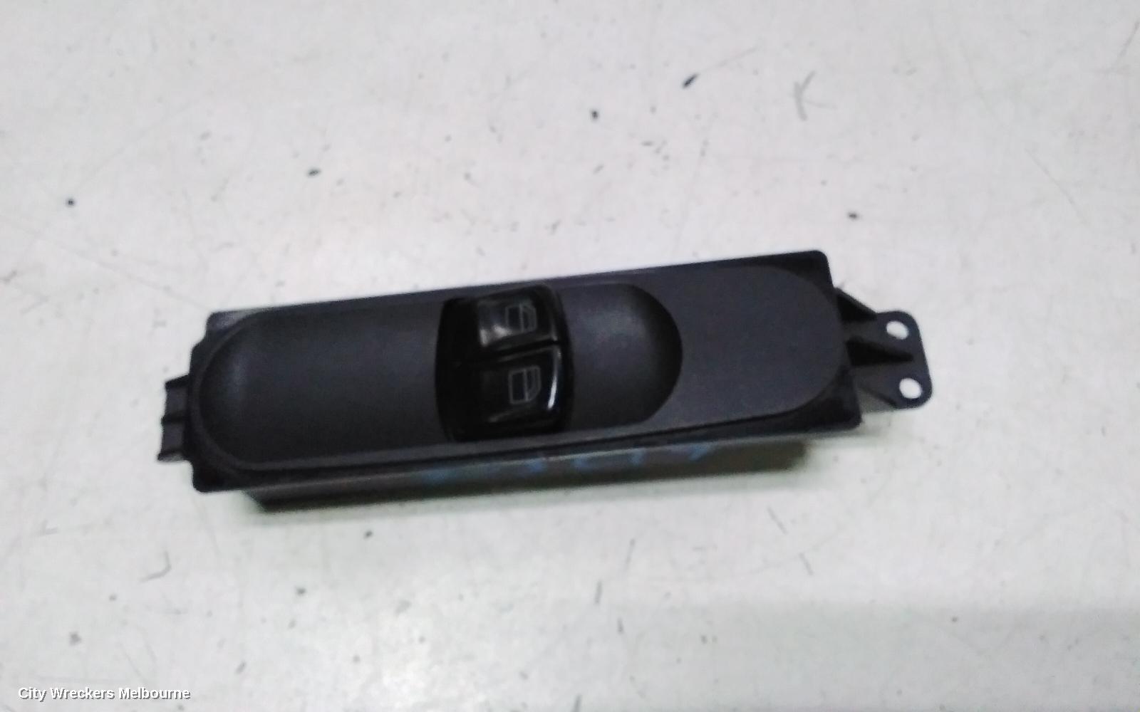MERCEDES VITO PWR DR WIND SWITCH, RH FRONT (MASTER SWITCH), 639, 04/2004 - 02/2015