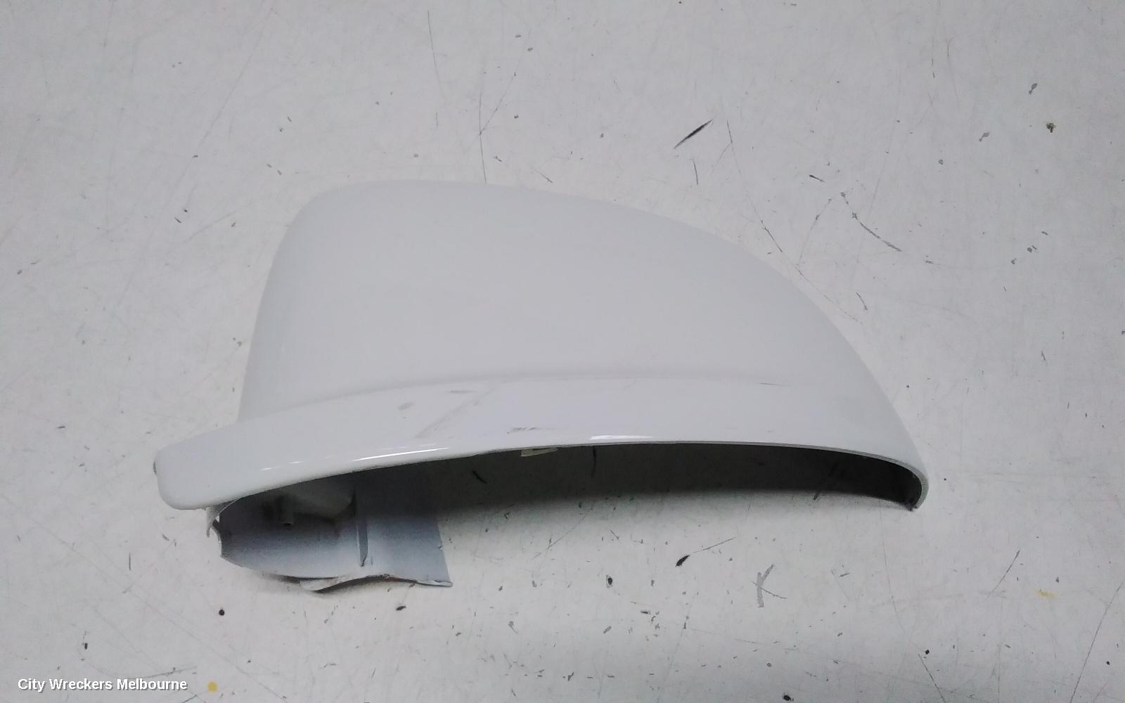 LDV G10 LEFT DOOR MIRROR, SV7A, W/ MANUAL FOLD, NON CAMERA TYPE, COLOUR CODED, WAGON, 04/2015 - 08/2022
