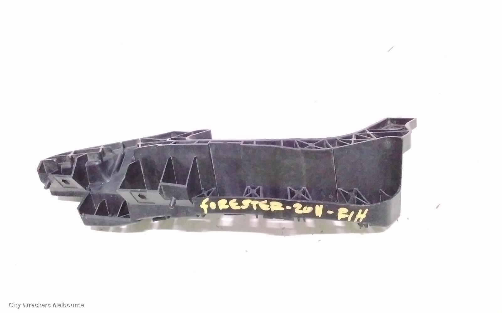 SUBARU FORESTER, SH, 03/2008 - 08/2012, RH HEADLAMP BRACKET : 143487