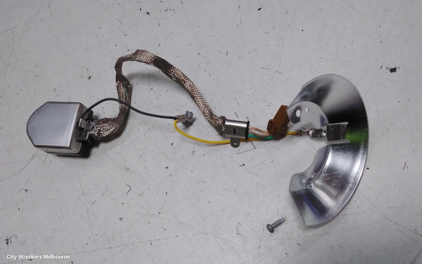 SUBARU FORESTER RIGHT HEADLAMP, SH, XENON TYPE, XT, 02/2008 - 12/2012