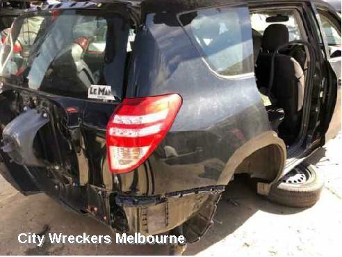 TOYOTA RAV4 RIGHT TAILLIGHT, ACA33, 08/2008 - 11/2012