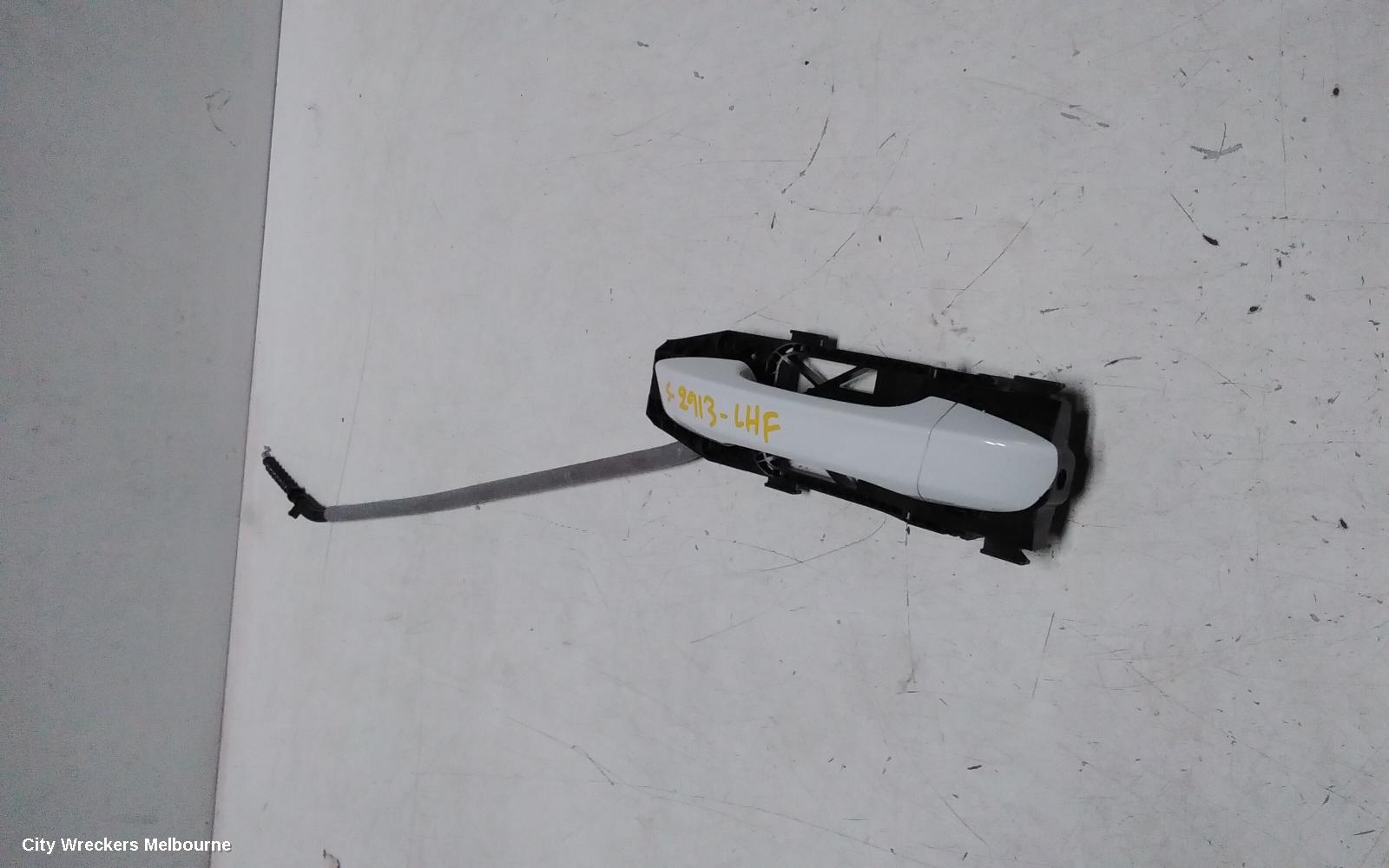 VOLKSWAGEN POLO DOOR HANDLE, AE, LH FRONT, OUTER, W/ KEYLESS TYPE, 02/2022 ONWARDS