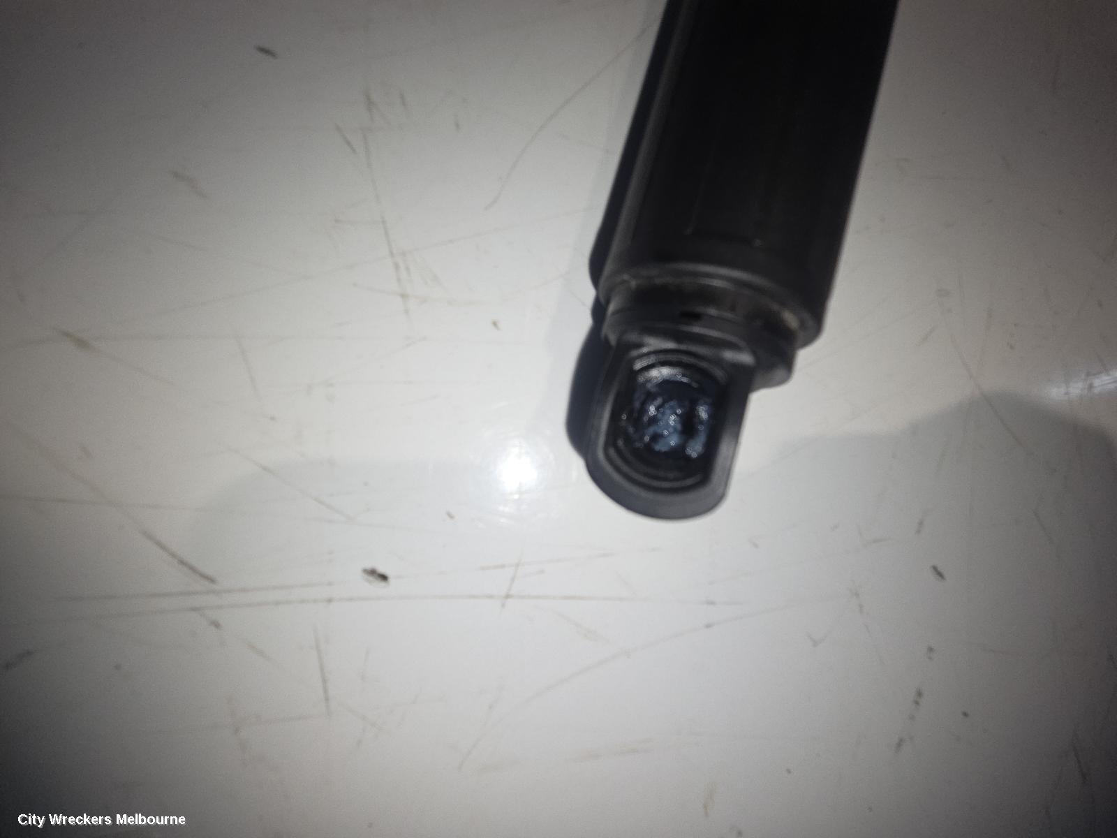 JAECOO J5 HATCH STRUT, 1ST GEN, 08/2025 ONWARDS