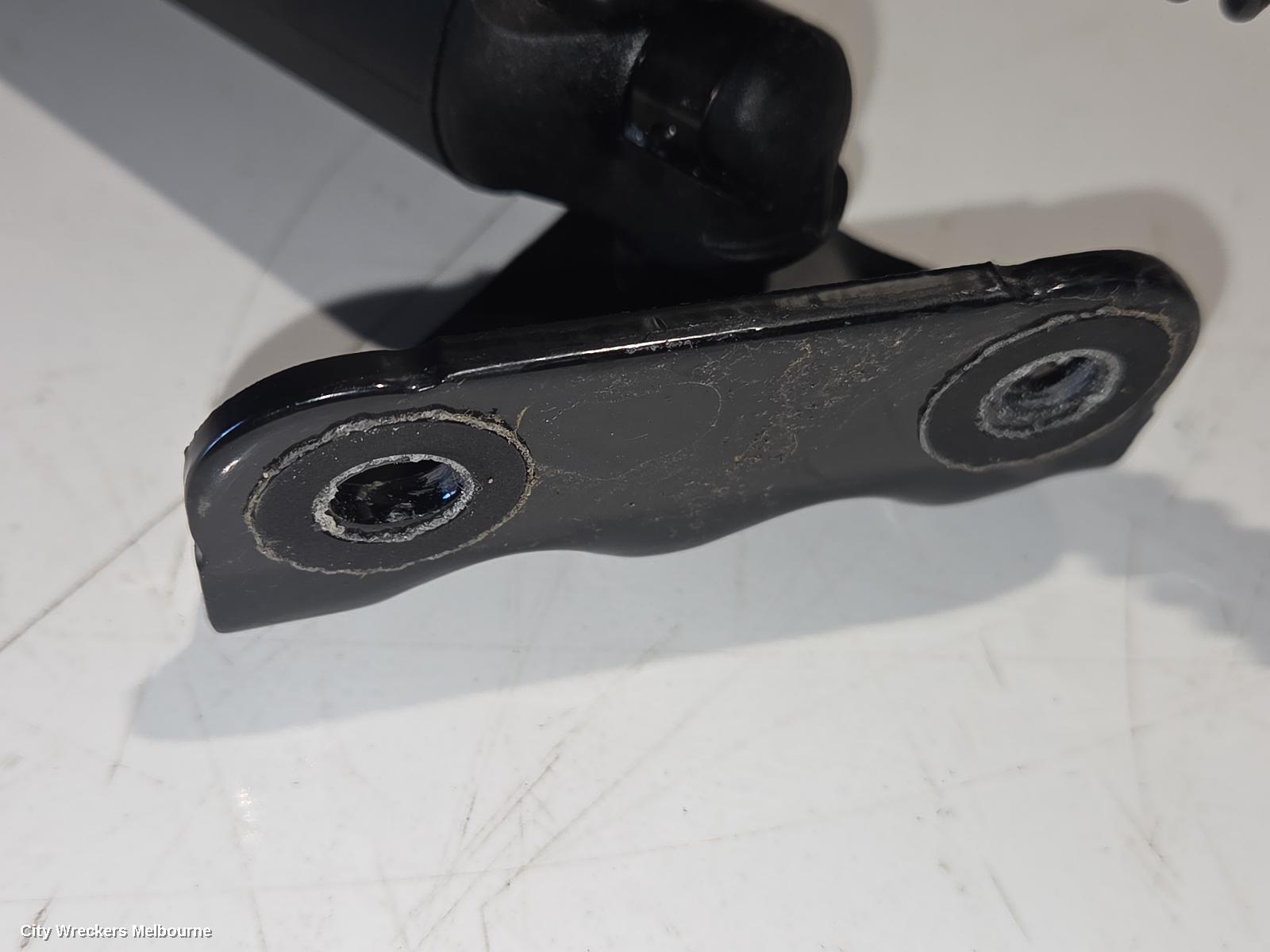 JAECOO J5 HATCH STRUT, 1ST GEN, 08/2025 ONWARDS
