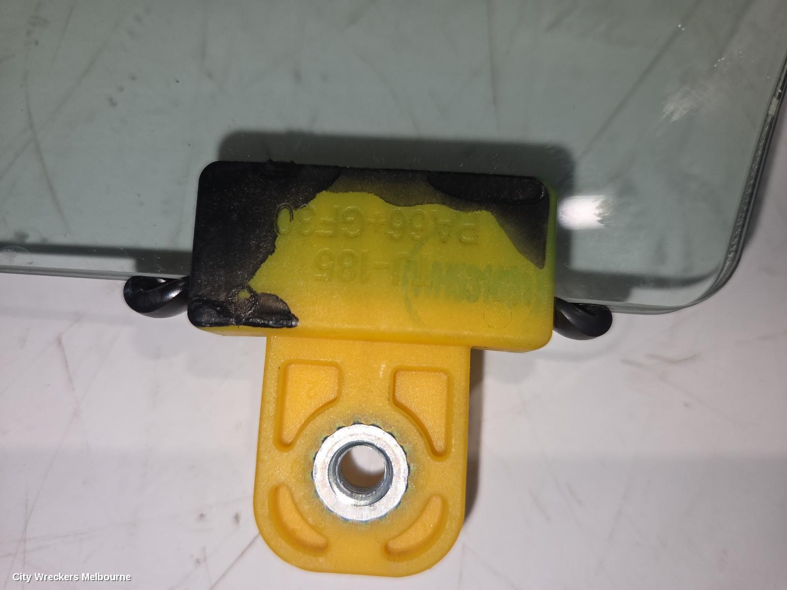 JAECOO J5 LEFT FRONT DOOR WINDOW, 1ST GEN, 08/2025 ONWARDS