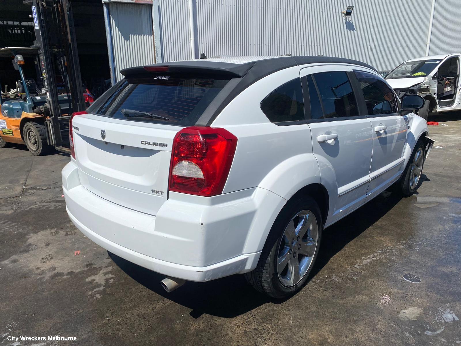 DODGE CALIBER LEFT GUARD, PM, 08/2006 - 12/2012