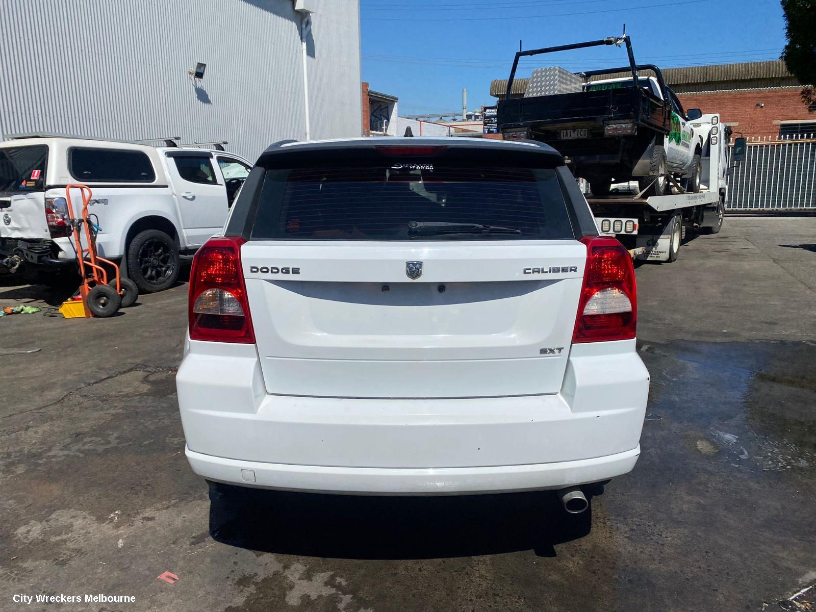 DODGE CALIBER LEFT GUARD, PM, 08/2006 - 12/2012