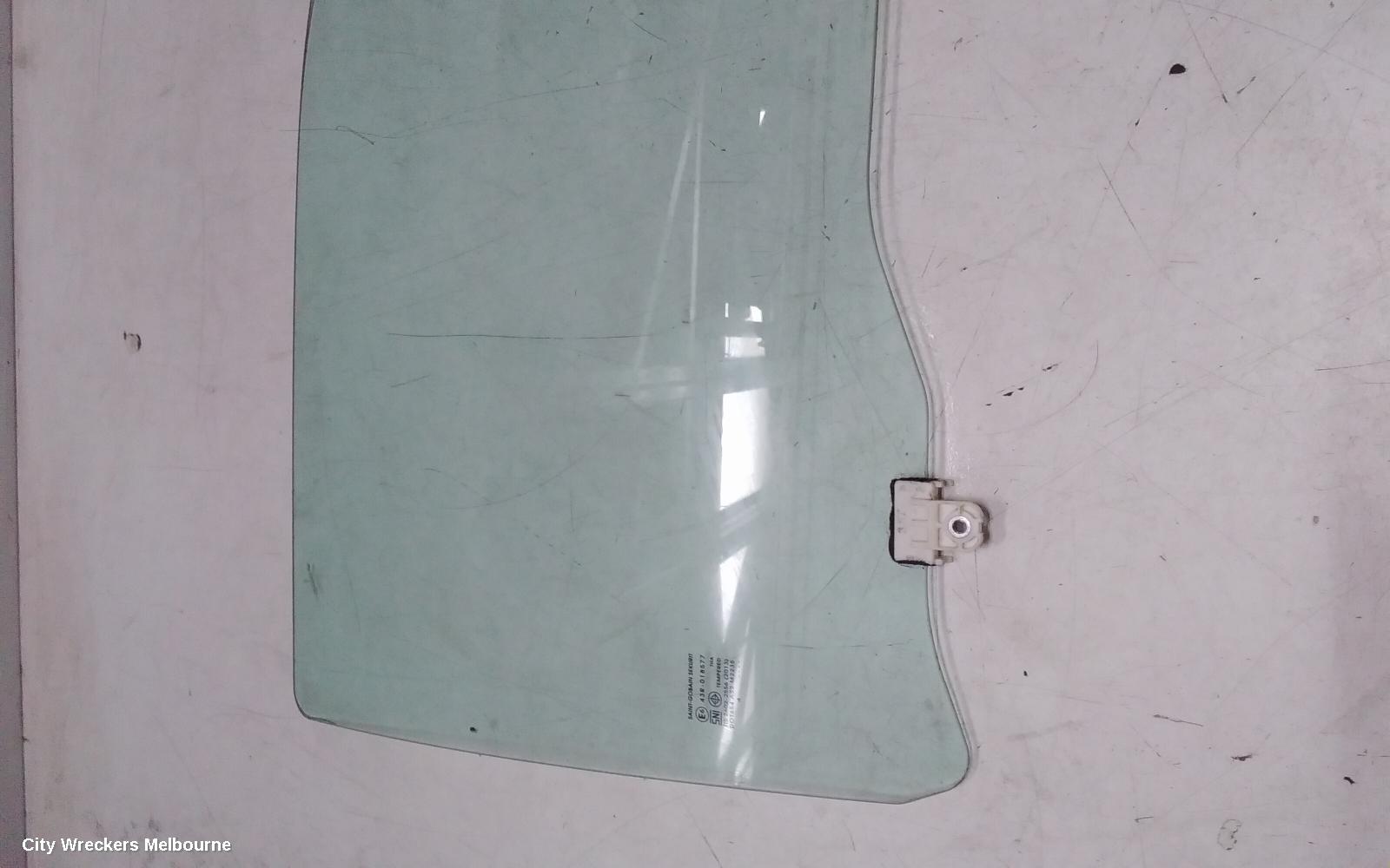 ISUZU DMAX RIGHT FRONT DOOR WINDOW, RG, 07/2020 ONWARDS