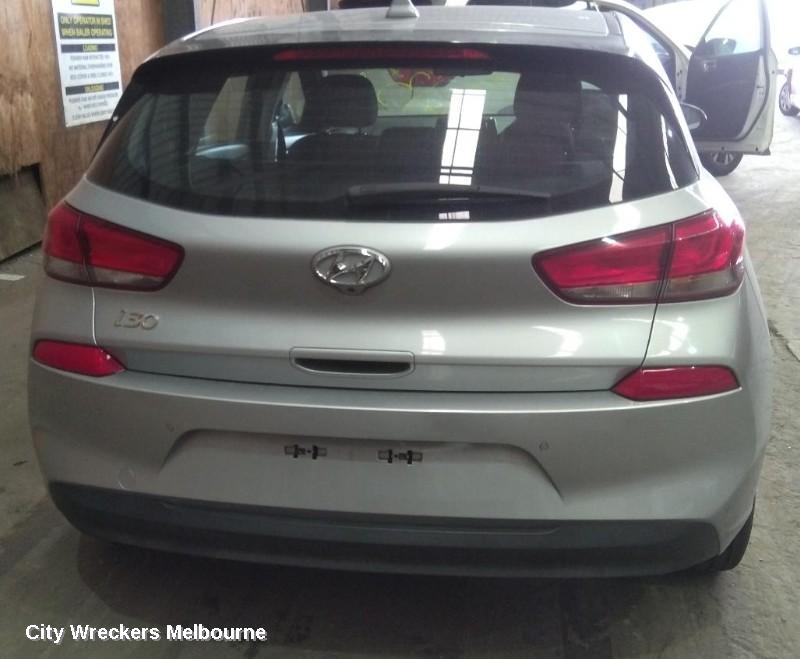 HYUNDAI I30 FRONT BUMPER, PD, HATCH (S. KOREAN VIN KMHH), BUMPER BAR, NON PARK SENSOR TYPE, GO/ACTIVE/ELITE/SR, 03/2017 - 07/2020